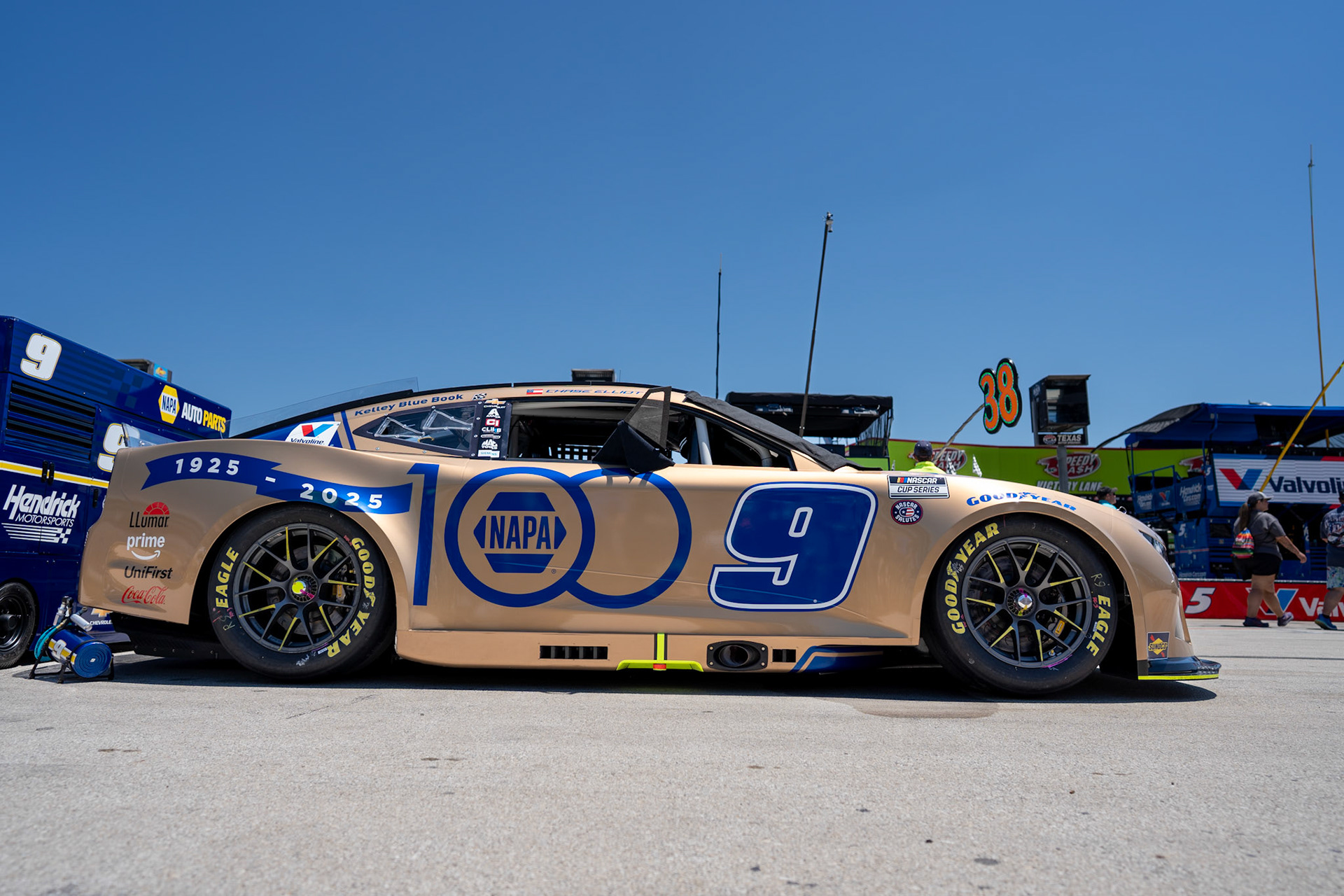 Chase Elliott 2025 Wurth 400