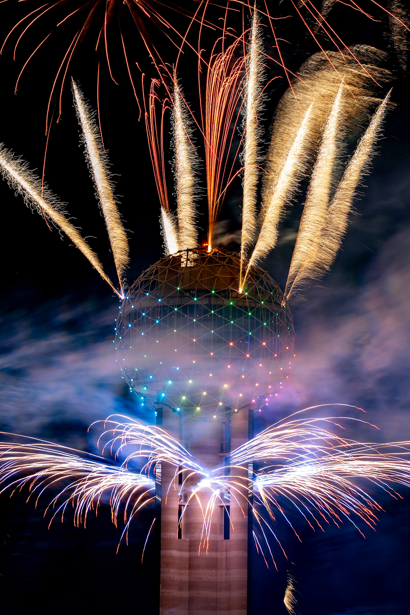 Reunion Tower New Year 2025