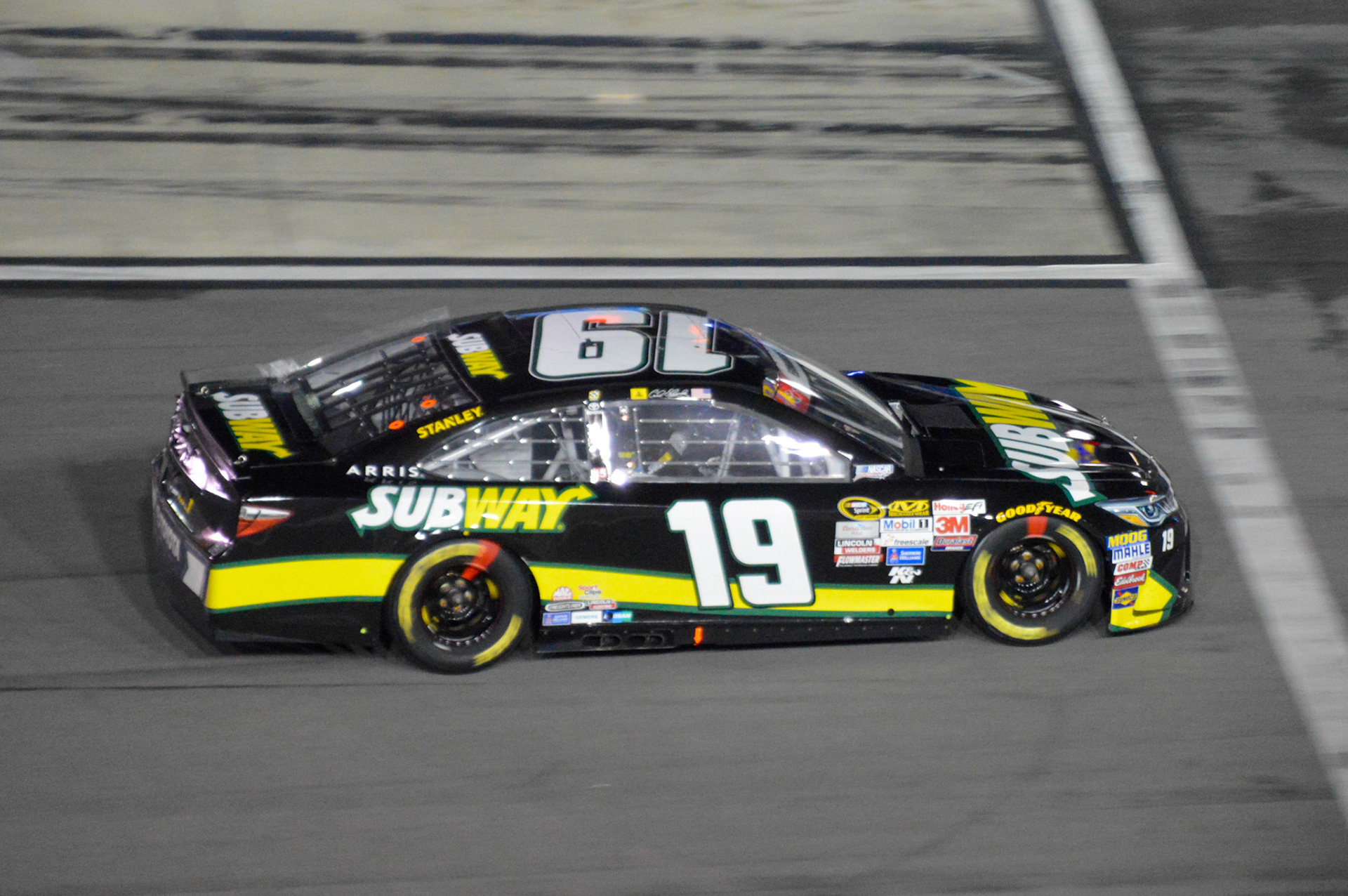 Carl Edwards Daytona 2015