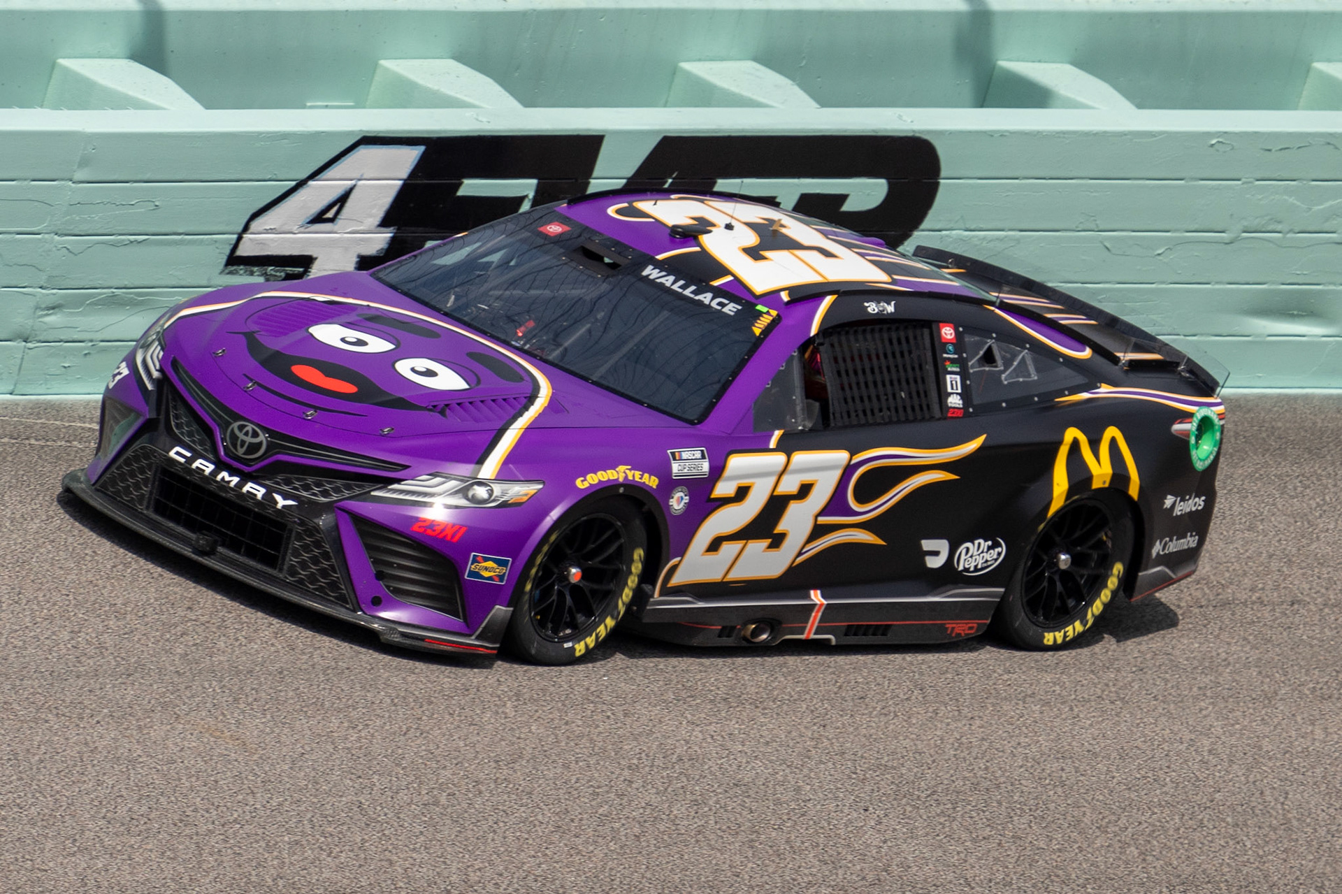 Bubba Wallace Homestead 2023