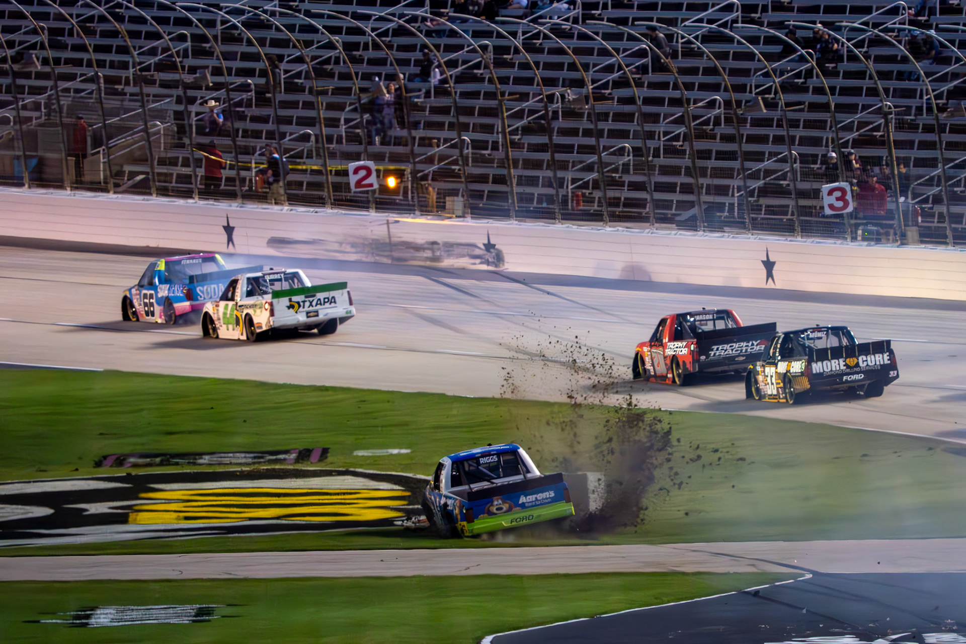 Layne Riggs 2025 SpeedyCash.com 250 Crash