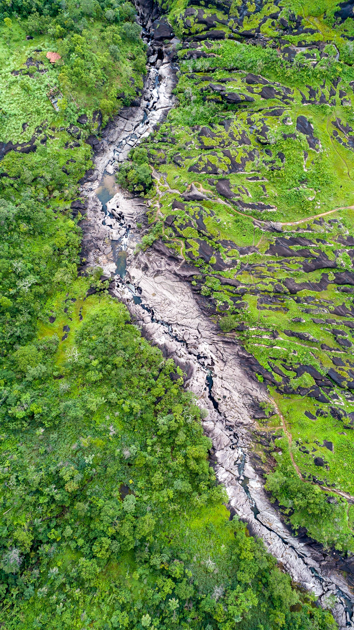 COD:0101_2018 -  Vale da Lua - Alto Paraiso-GO