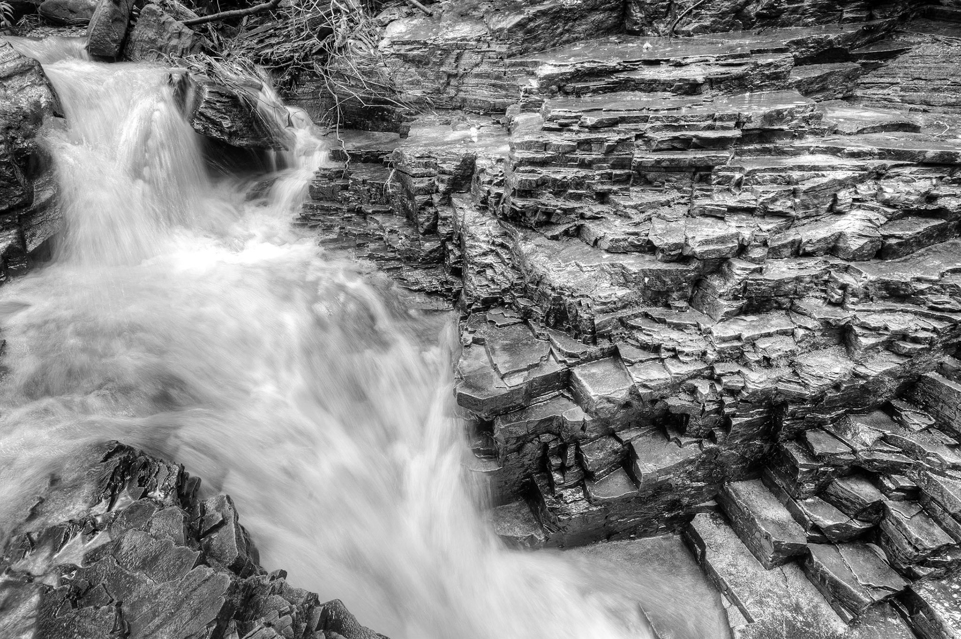 COD:2681_2011 - Córrego do Ouro-GO