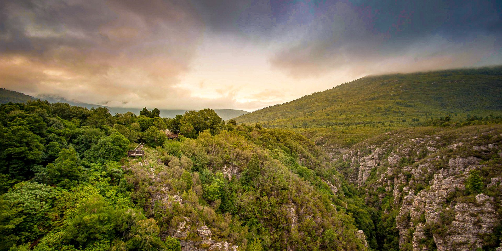 COD:3077_2017 - Stormsriver - África do Sul