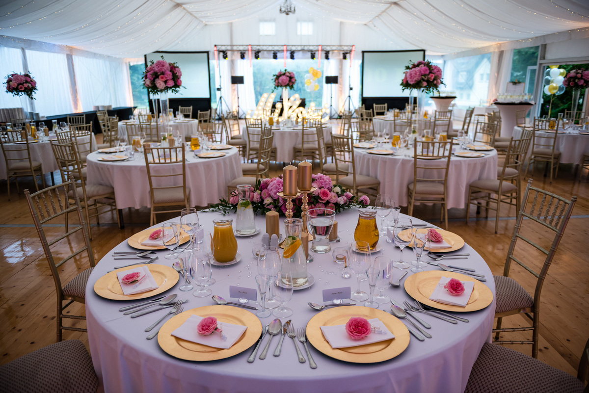 dwór oliwski namiot