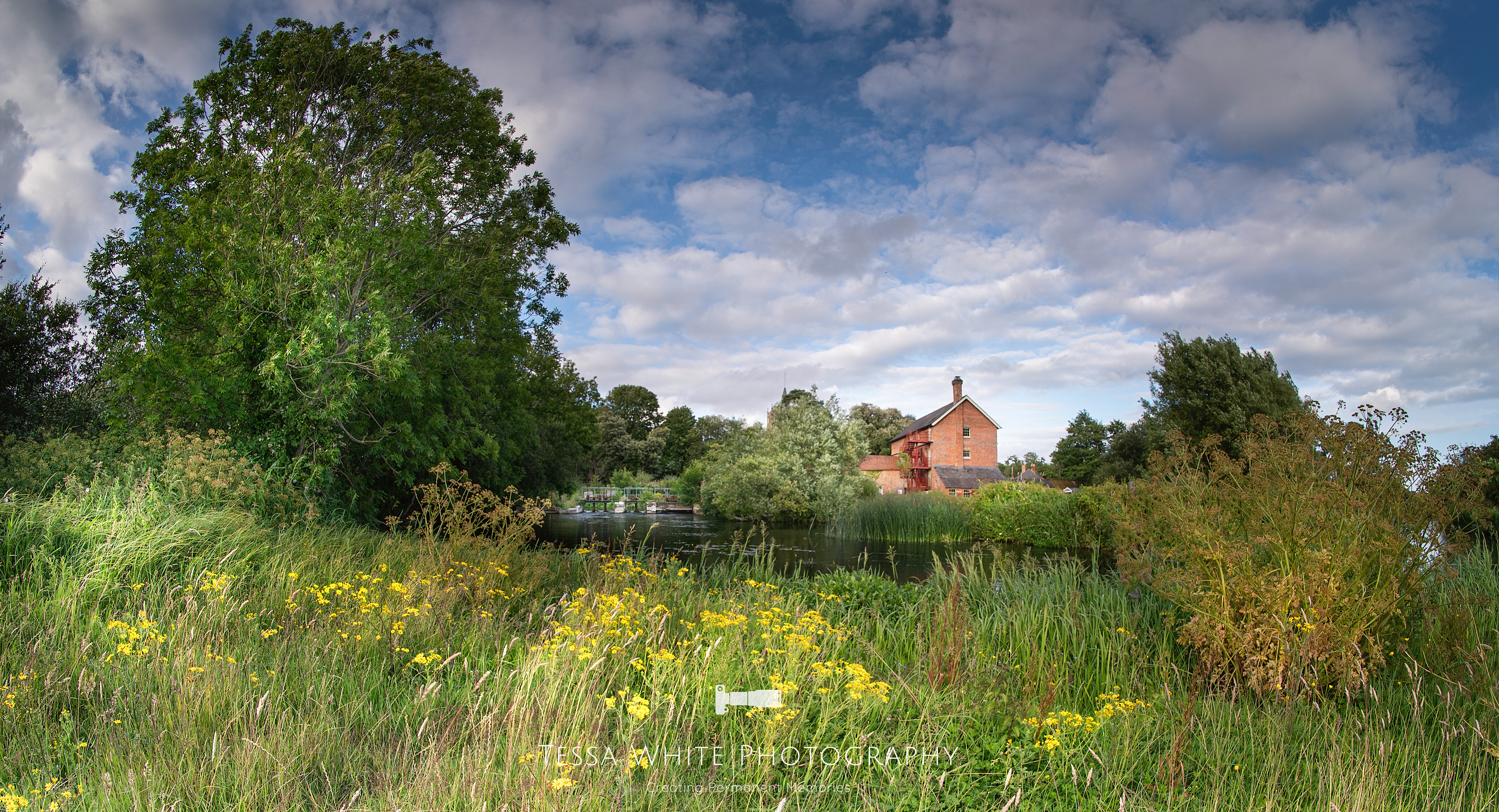 L025      Sopley Mill, Dorset