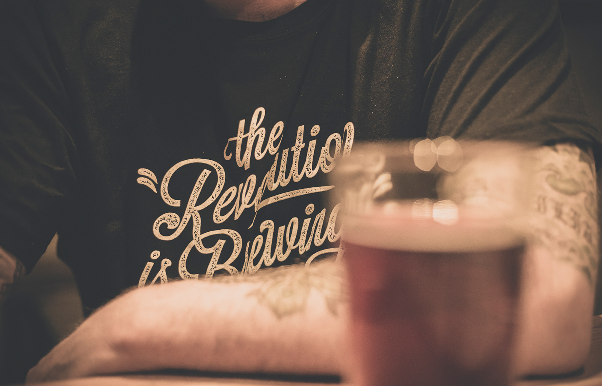 "SLOGAN" design and custom typography lifestyle photo