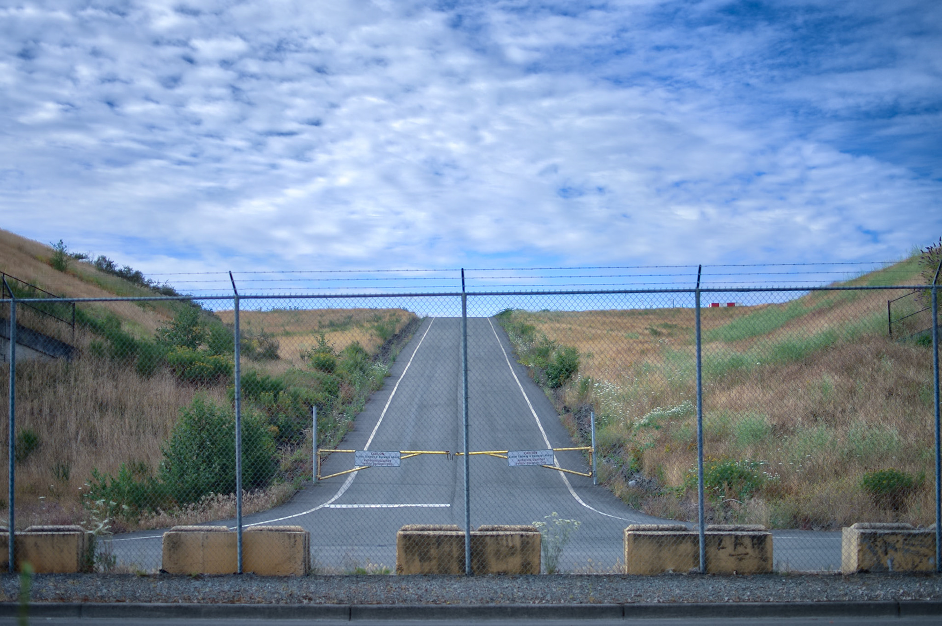 South service access road, SeaTac airport