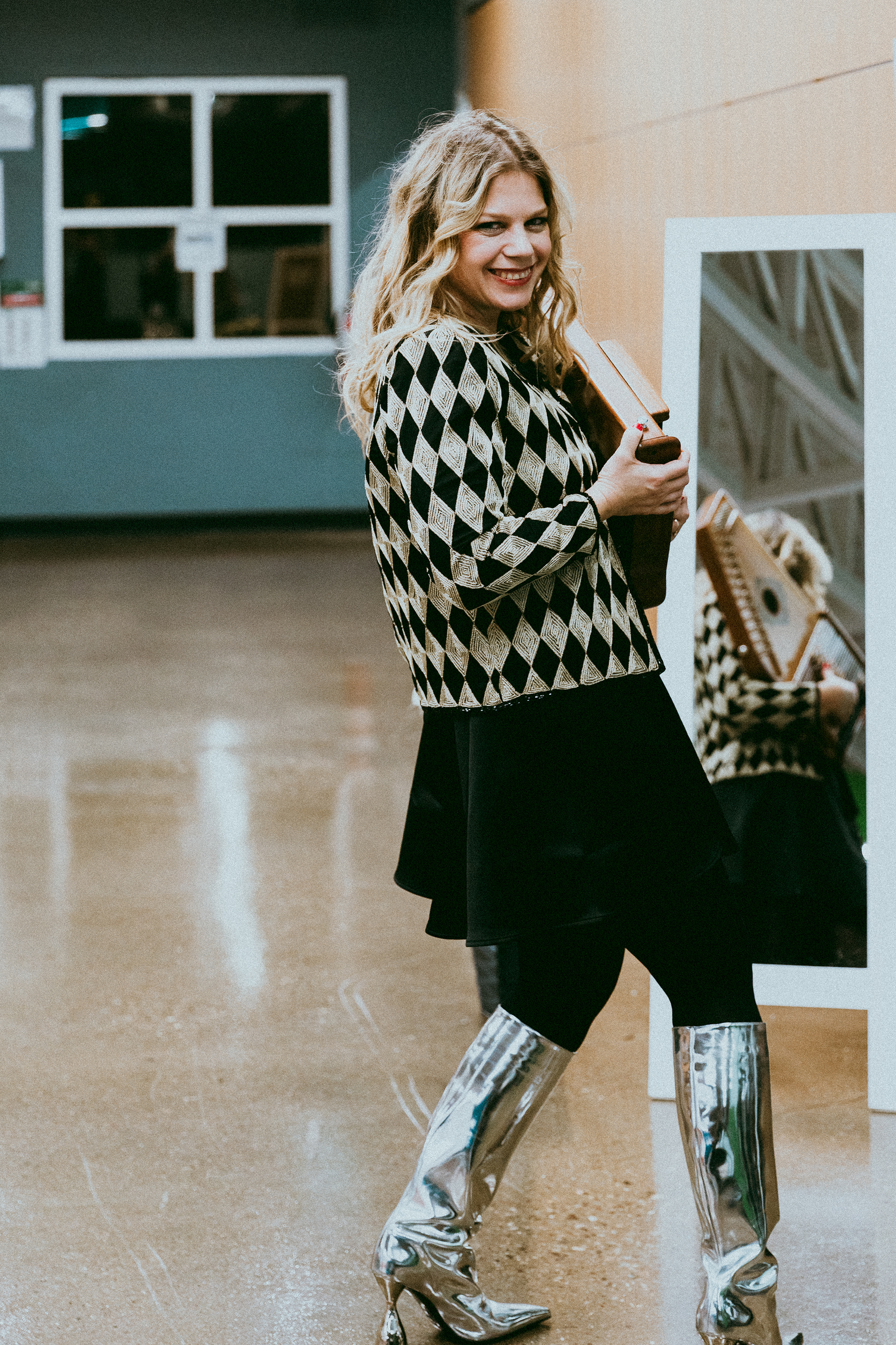 Basia Bulat – The Countdown to 2025 (CHCH)
