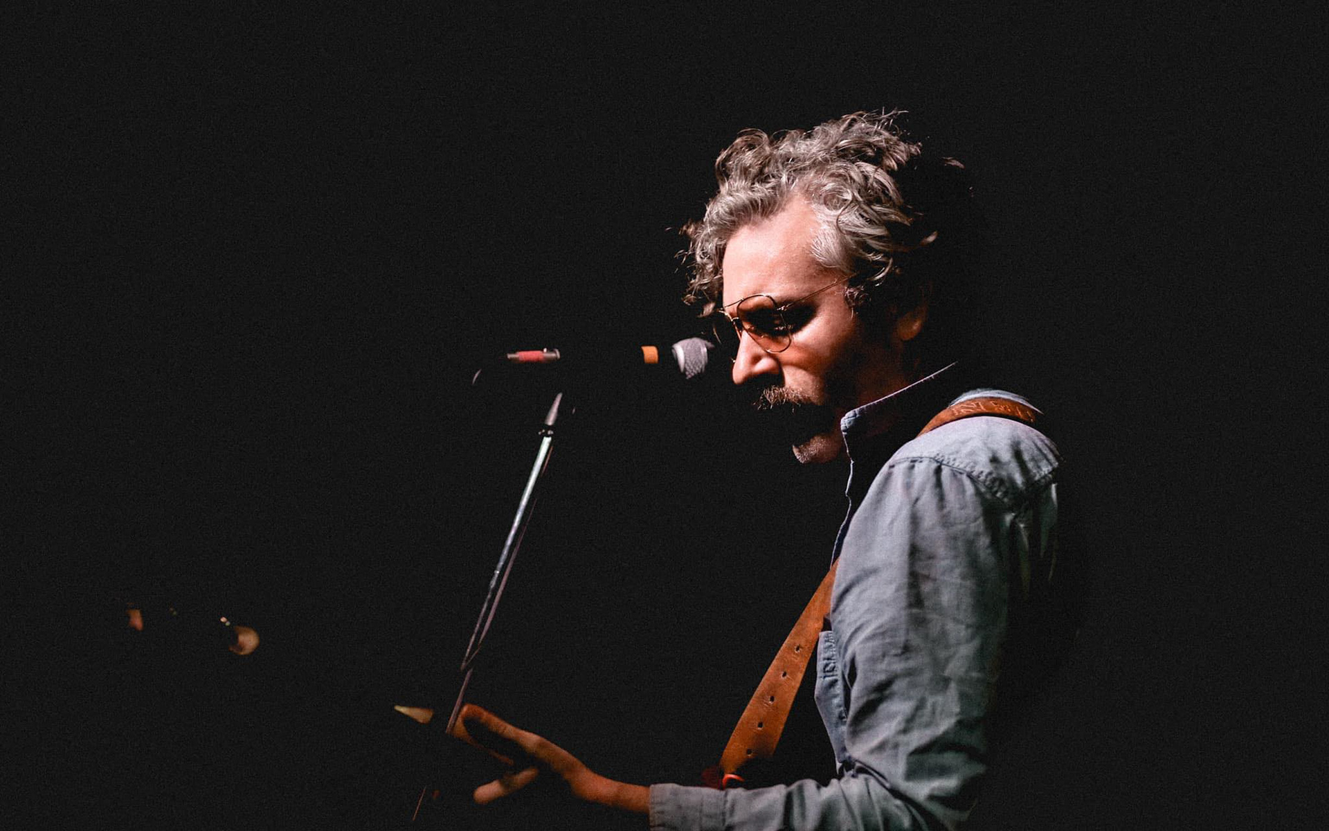 Zeus – This Ain't Hollywood