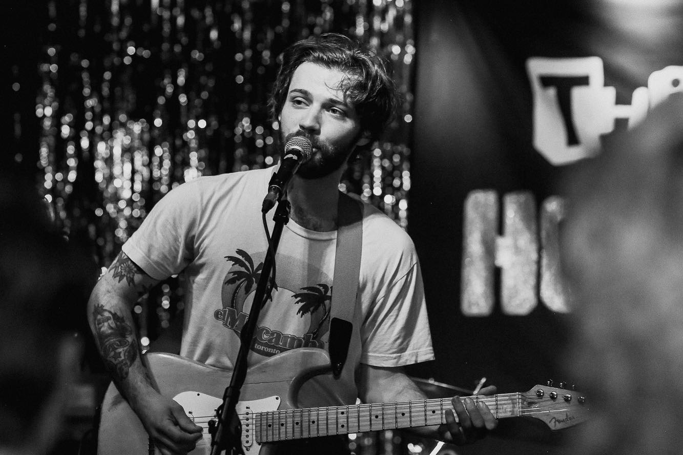 Delta Days – This Ain't Hollywood