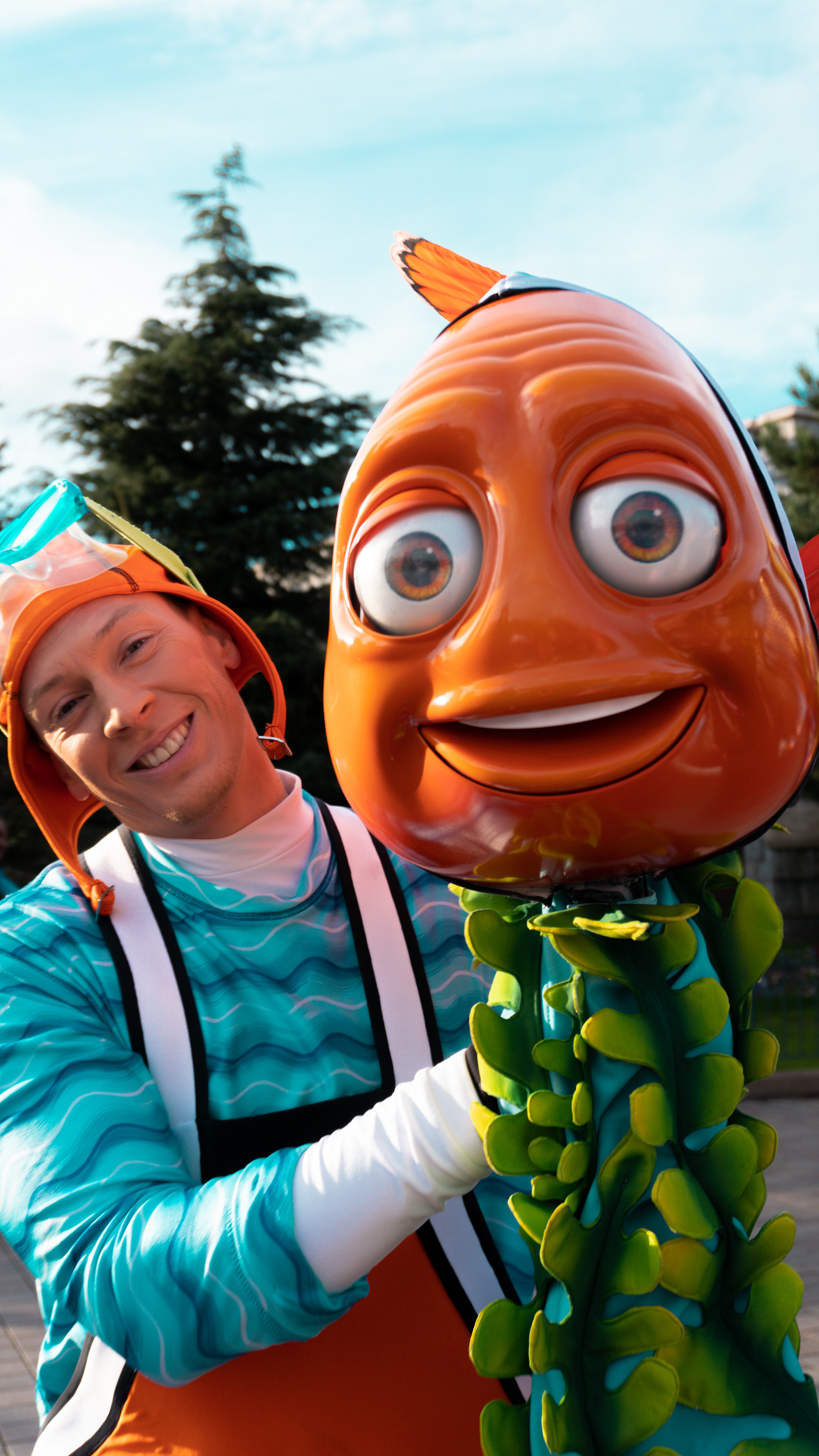 Stars on Parade at Disneyland Paris in 2020. Photos taken just for fun!