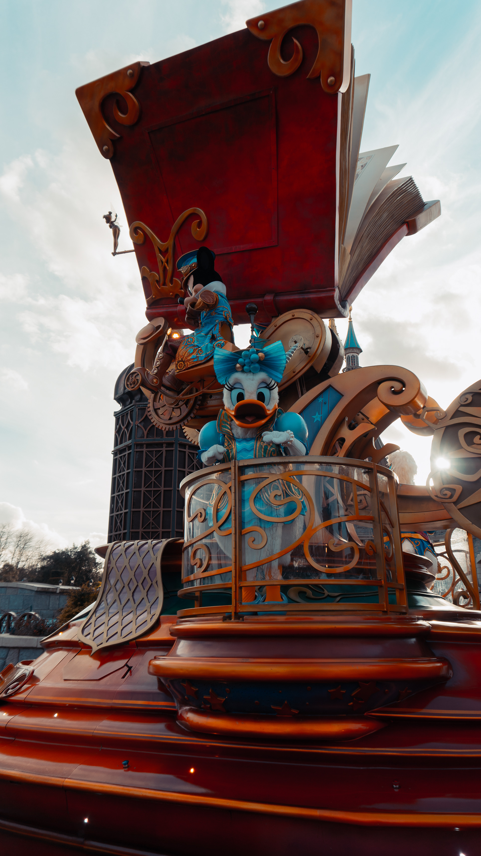 Stars on Parade at Disneyland Paris in 2020. Photos taken just for fun!