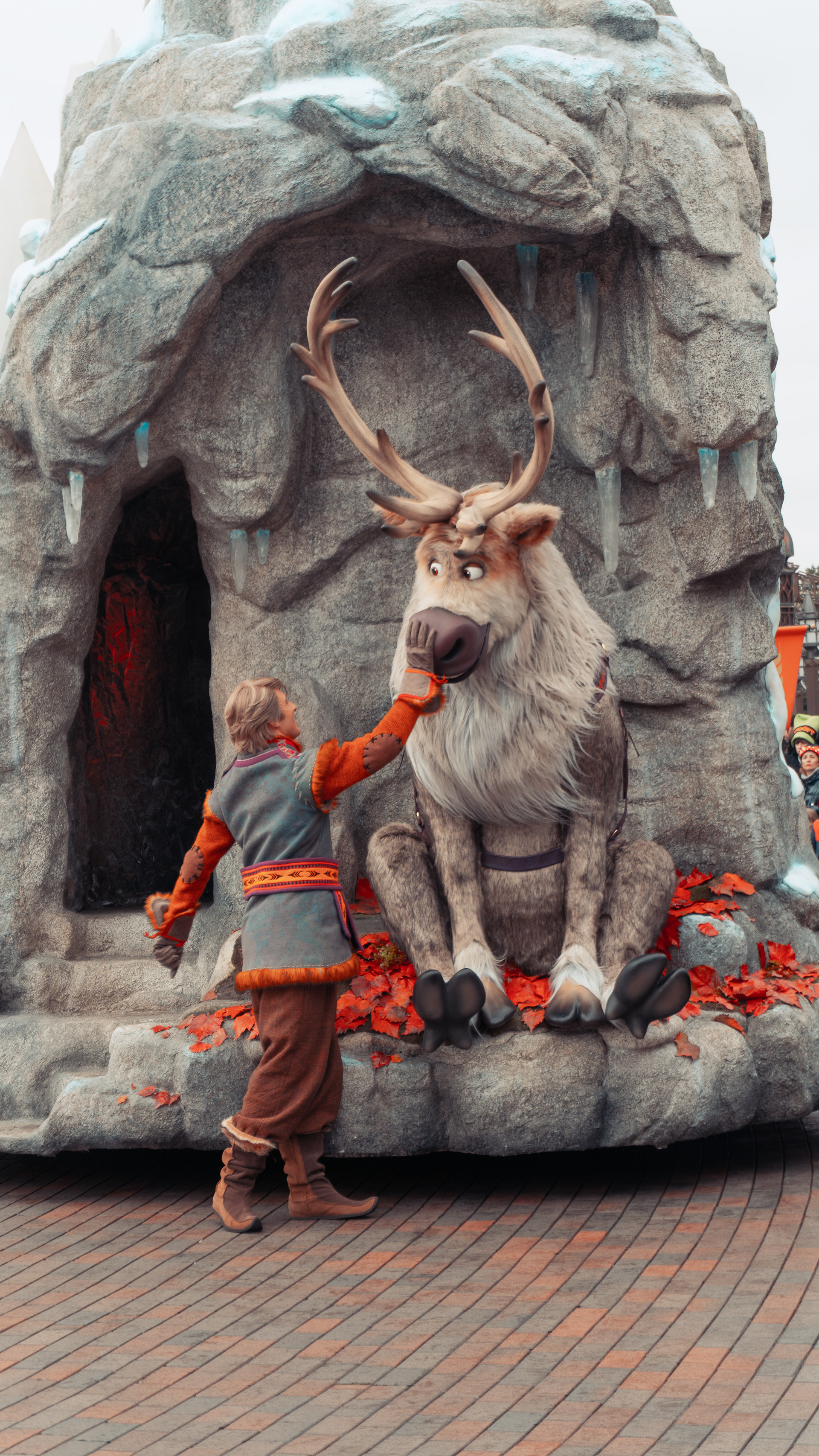 Frozen Celebration at Disneyland Paris in 2020. Photos taken just for fun!