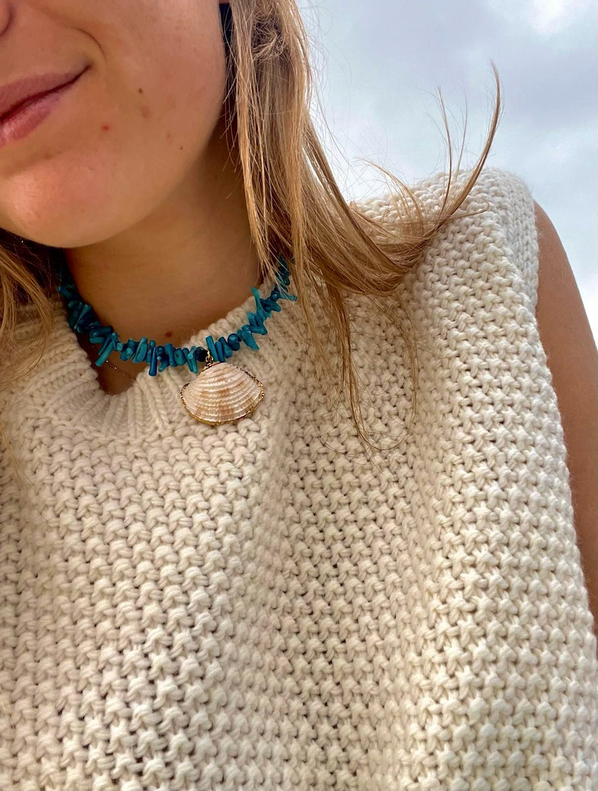 The juliette with Shell Blue, €28.-