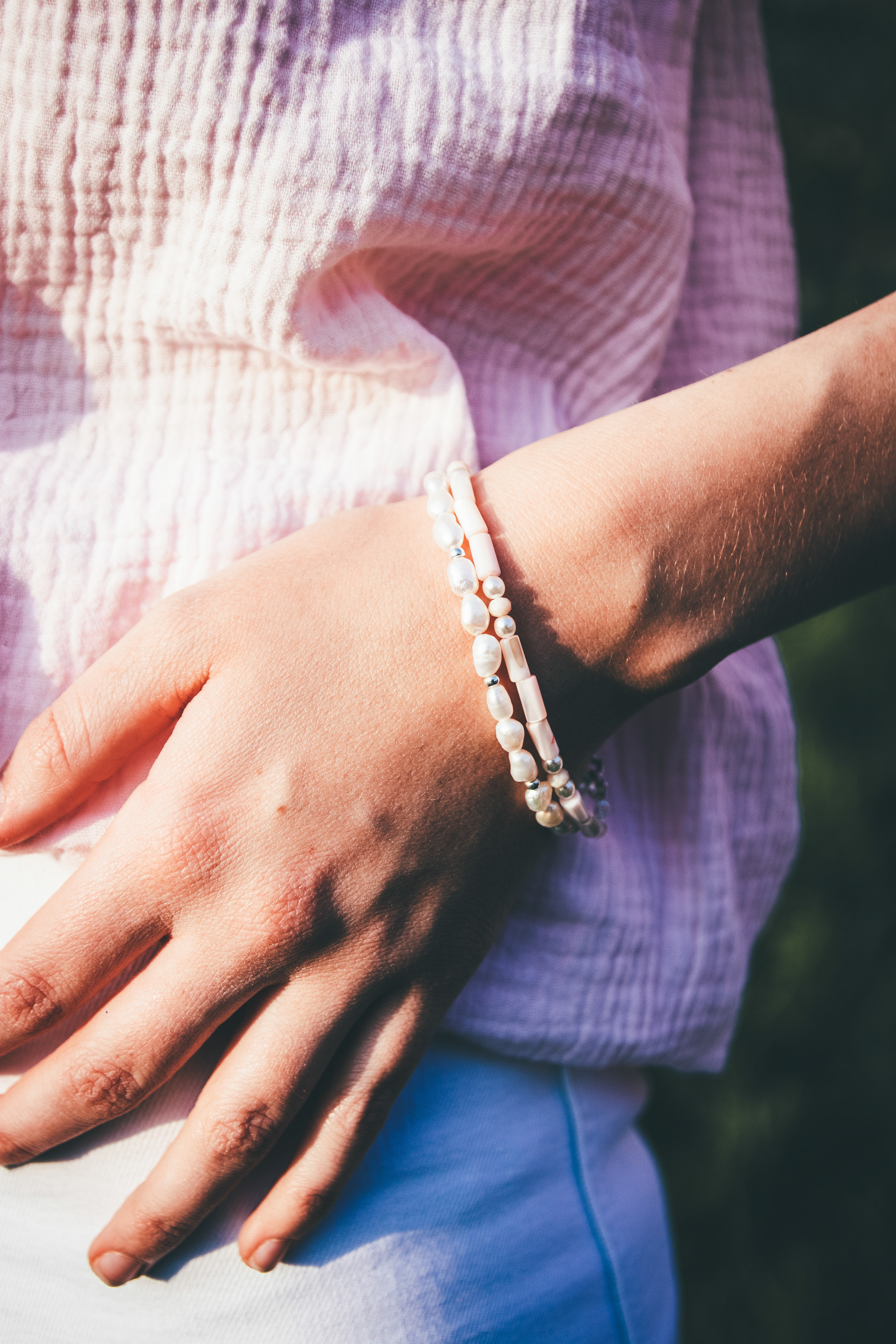 The Pearl Bracelet €26.- & The Laurence Pink Bracelet €20.-