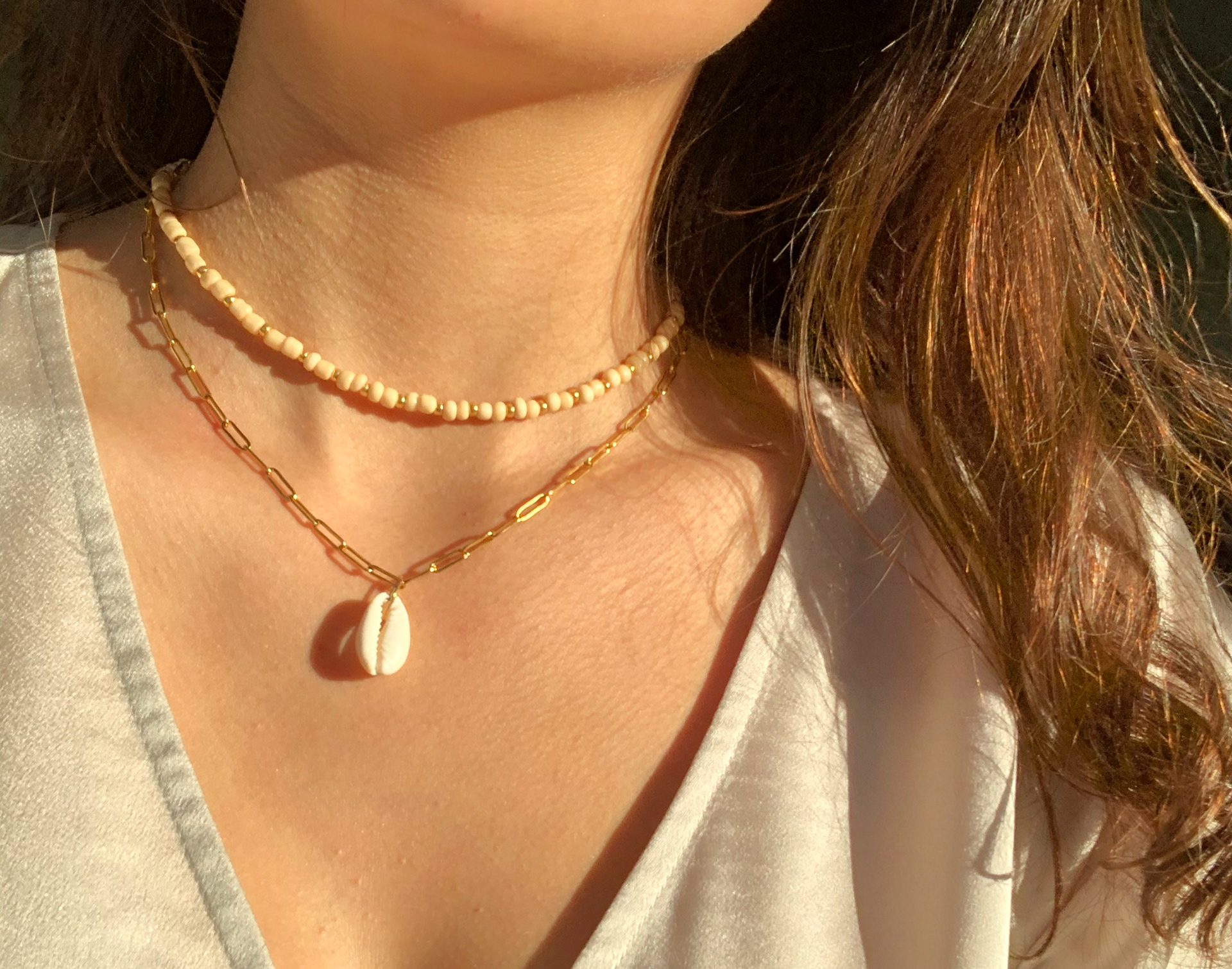 Chain with Shell Necklace €28.- & The Maria €26.-