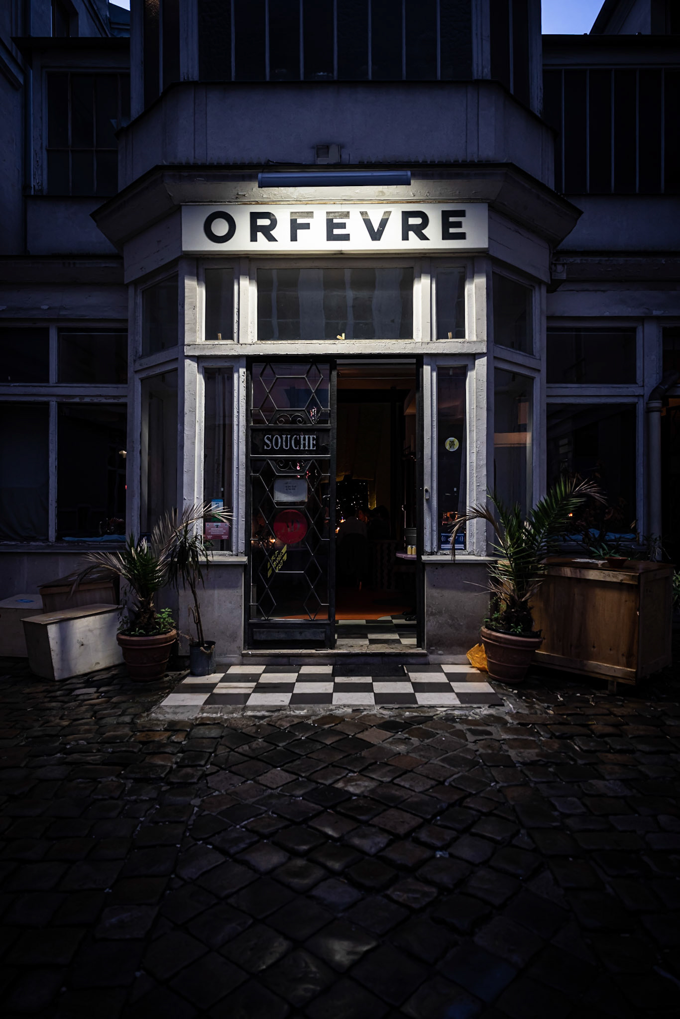 We Are Ona x Uchronia - Paris