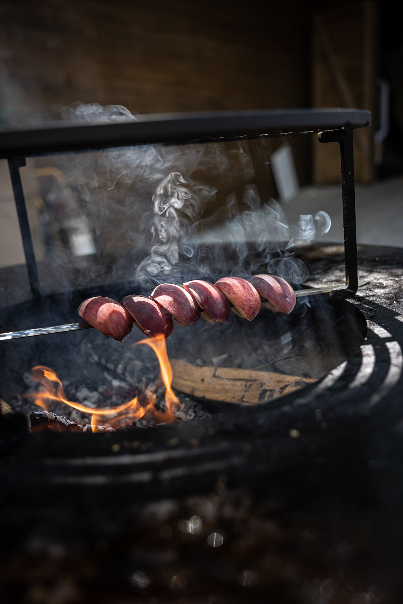 We Are Ona x Flos Studio (Milan)