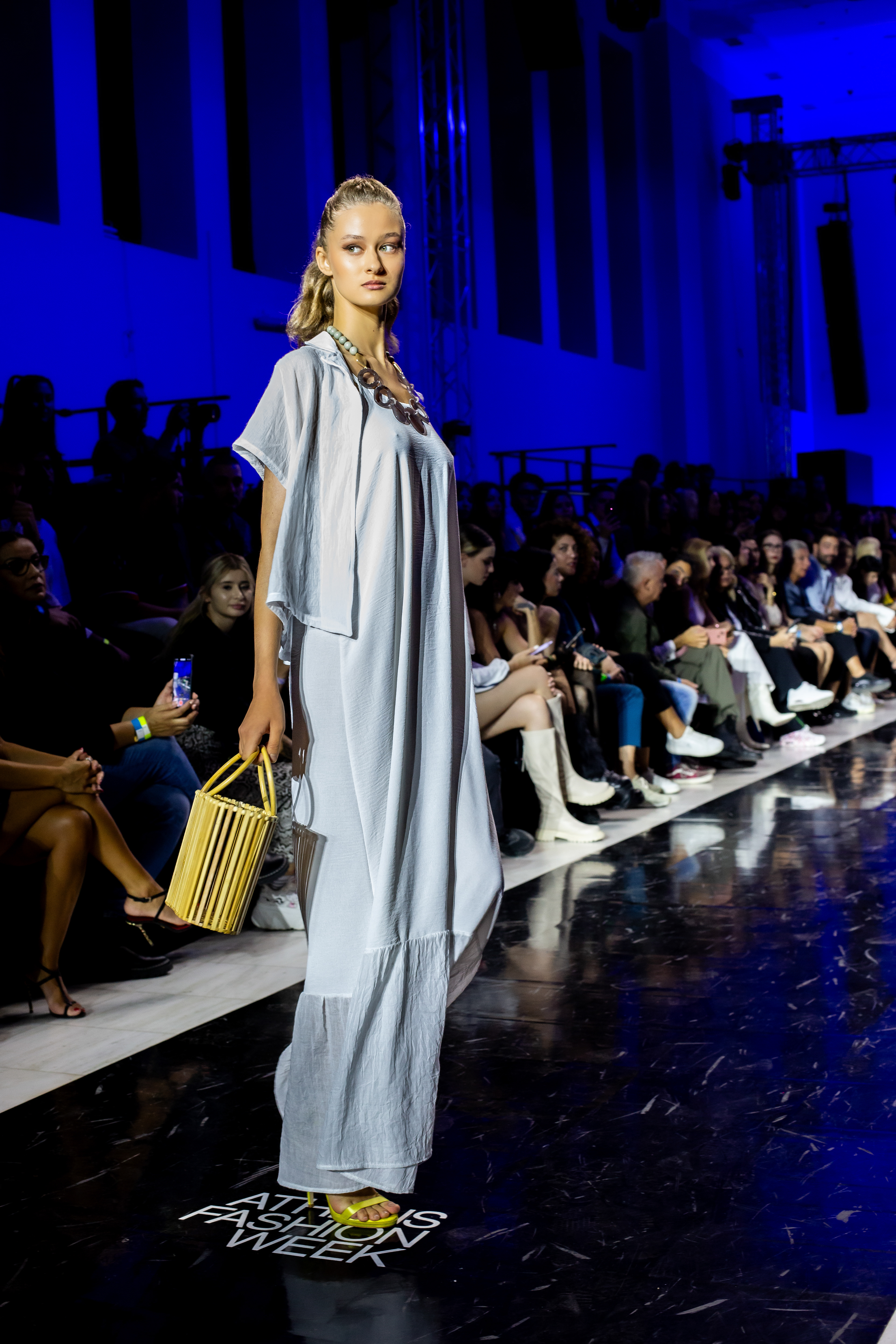 Catwalk - White