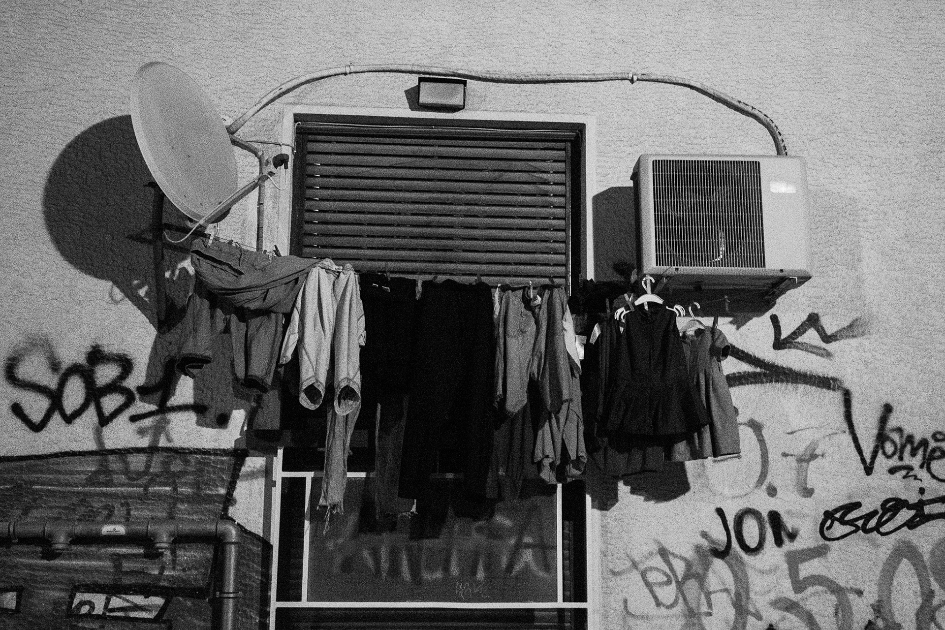 Laundy, satelite, a/c...