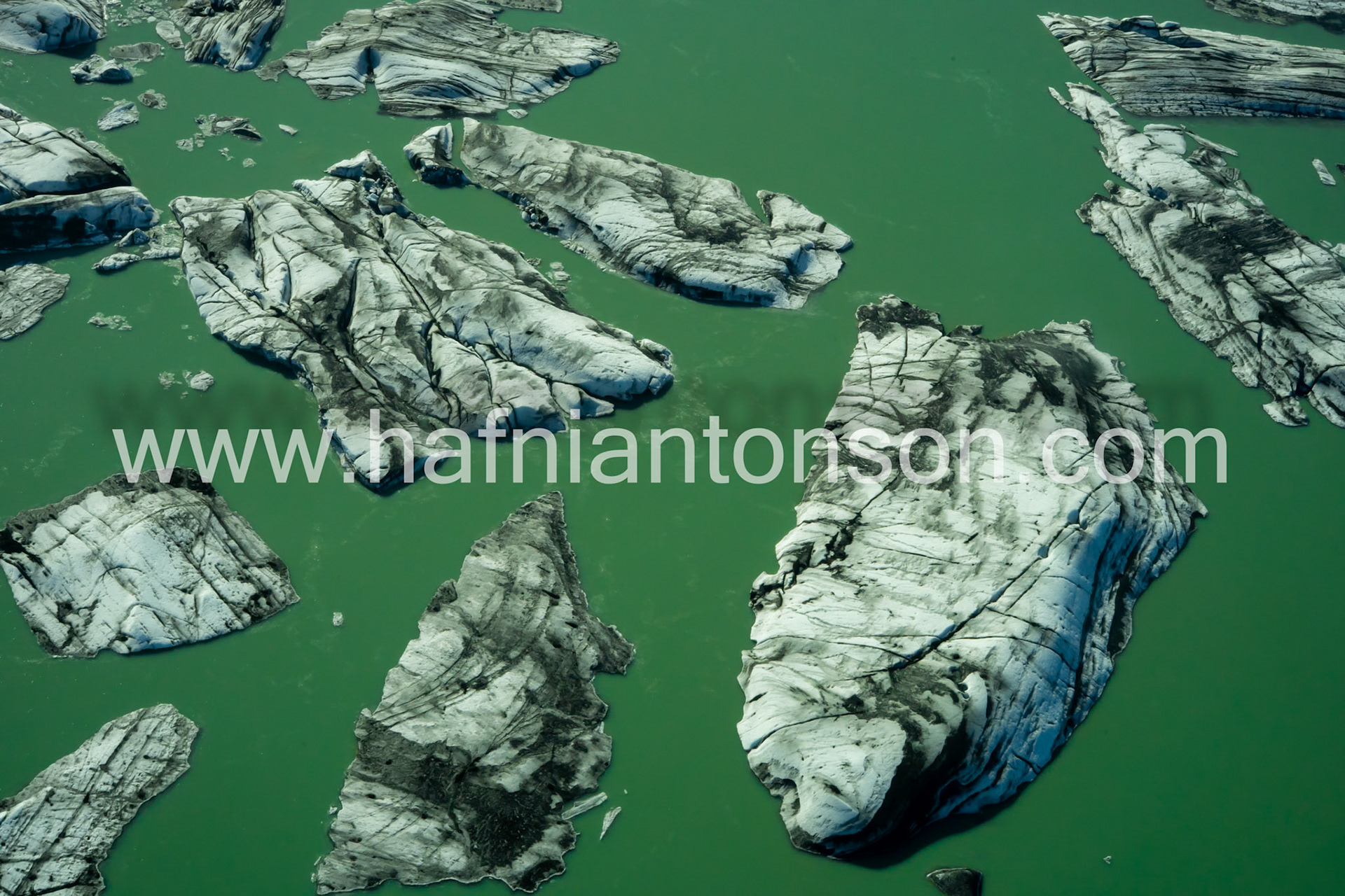 Floating icebergs