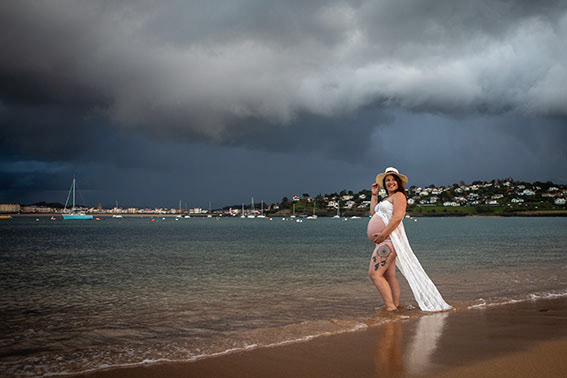 Séance Photos Grossesse en Extérieur Lifestyle Bébé Photographe Ciboure Saint Jean de Luz Pays Basque
