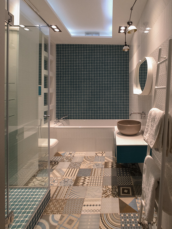 4 piece colorful bathroom