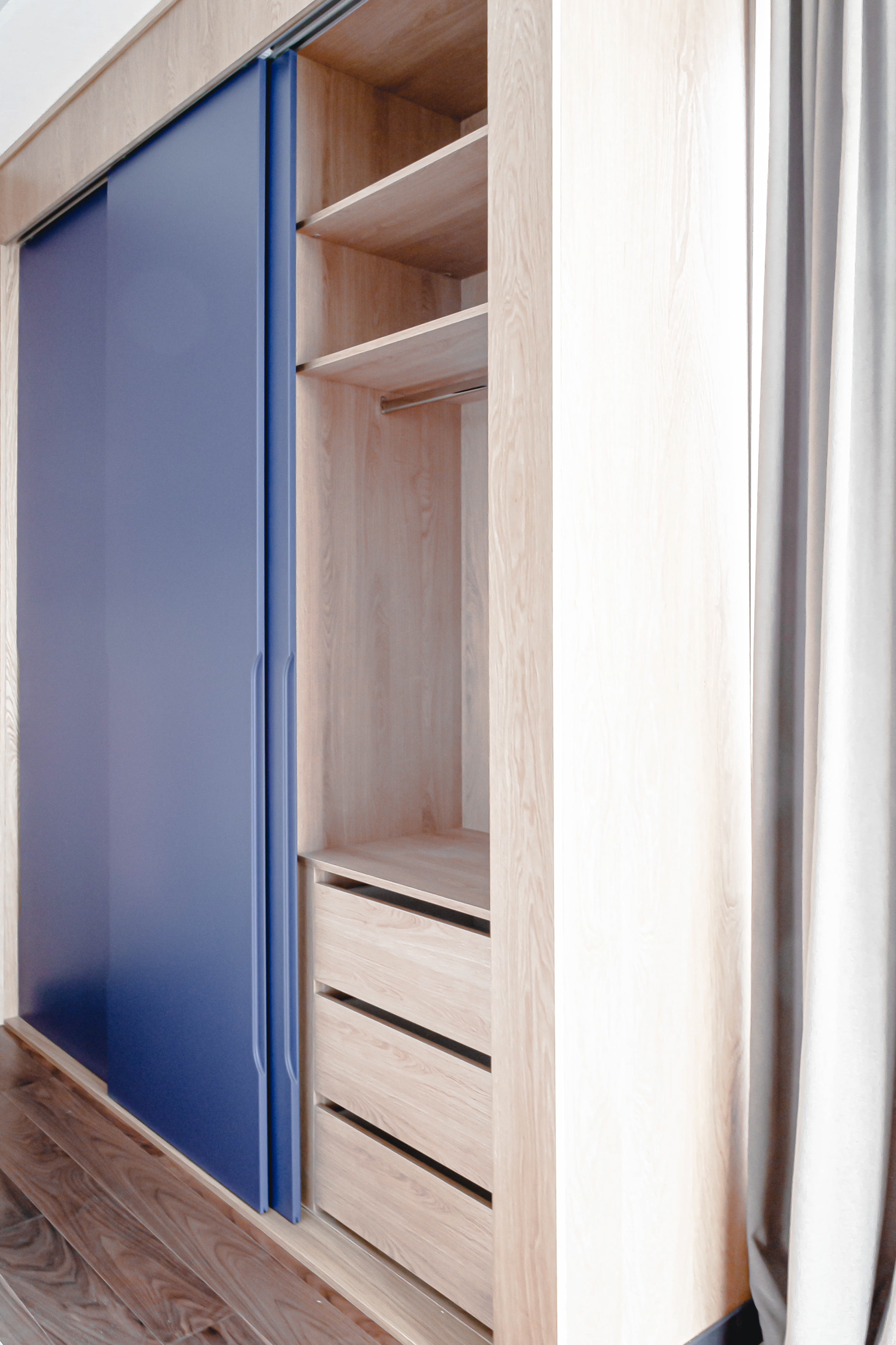 wardrobe with indigo MDF doors