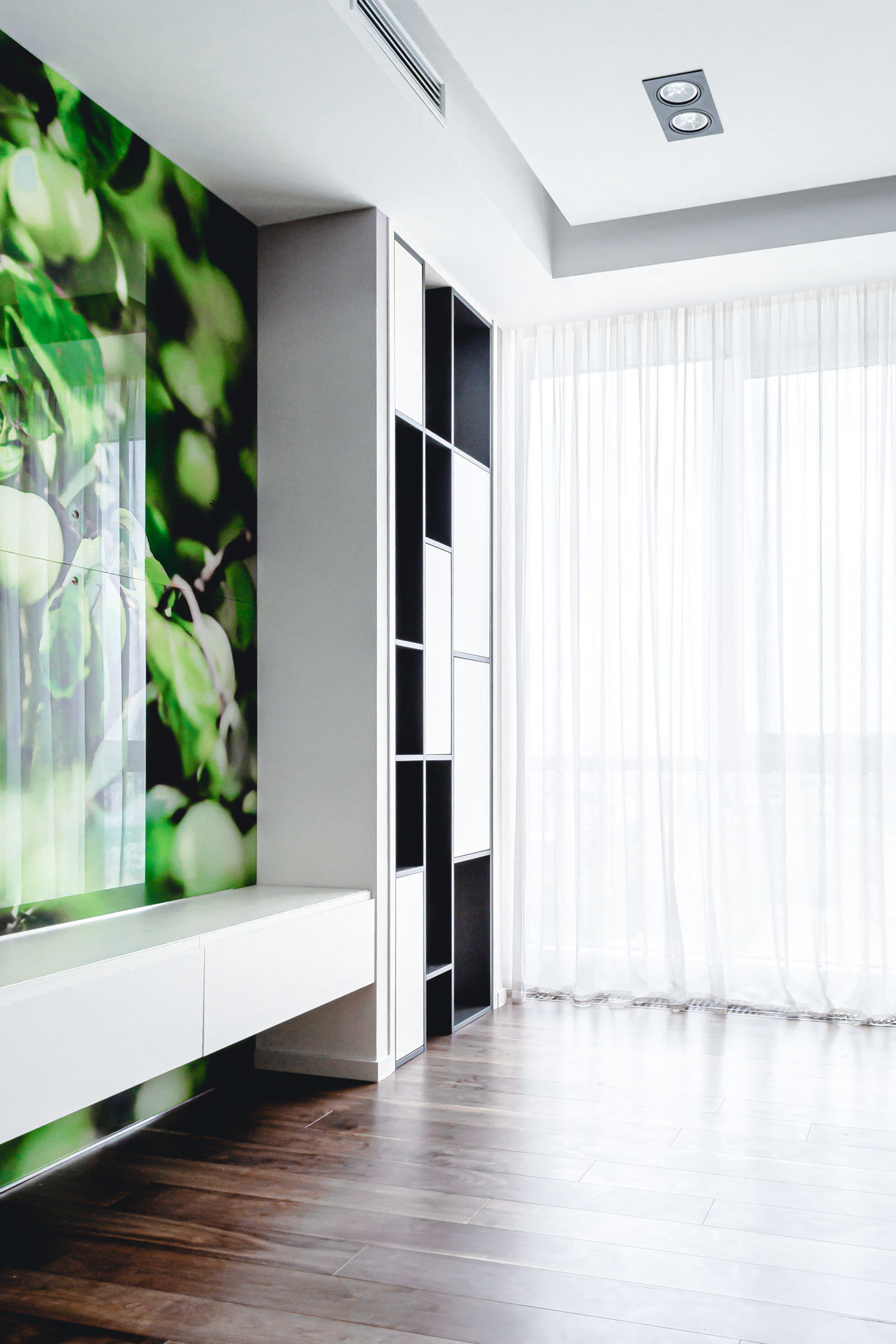 build-in shelving unit