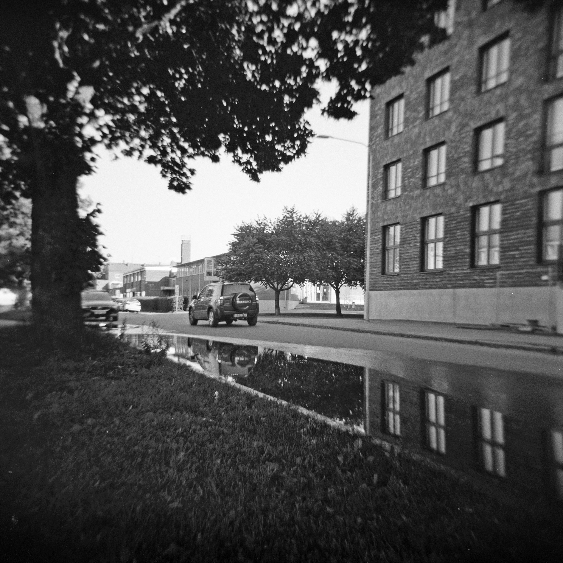 Untitled (2023) Filmstock: Ilford Kentmere Pan 400