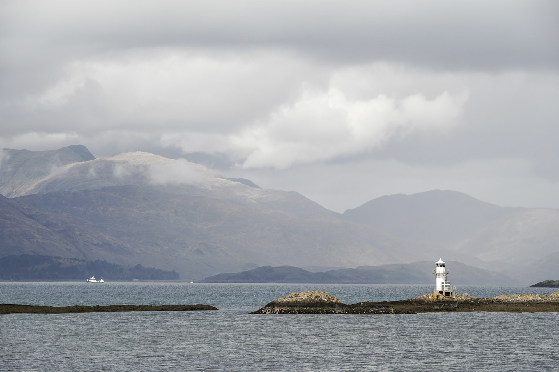 Yellow Rocks lighthouse, Port Appin