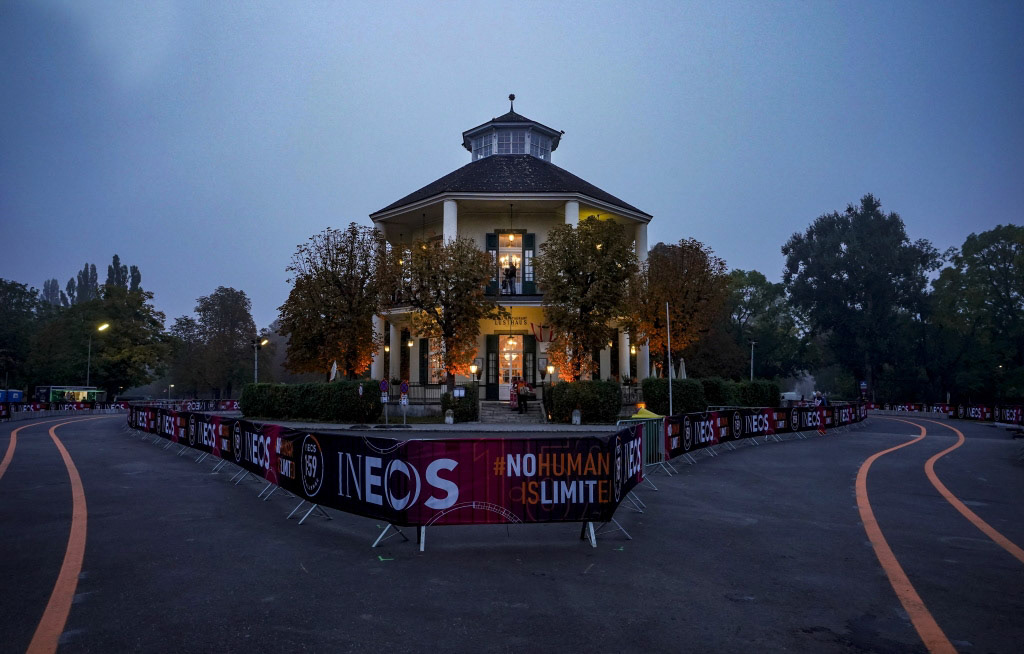Free for editorial use and archive. View of the Lusthaus along the course on the Prater Hauptallee at dawn. The INEOS 1:59 Challenge. 12 October 2019.
Photo: Adam Warner for The INEOS 1:59 Challenge