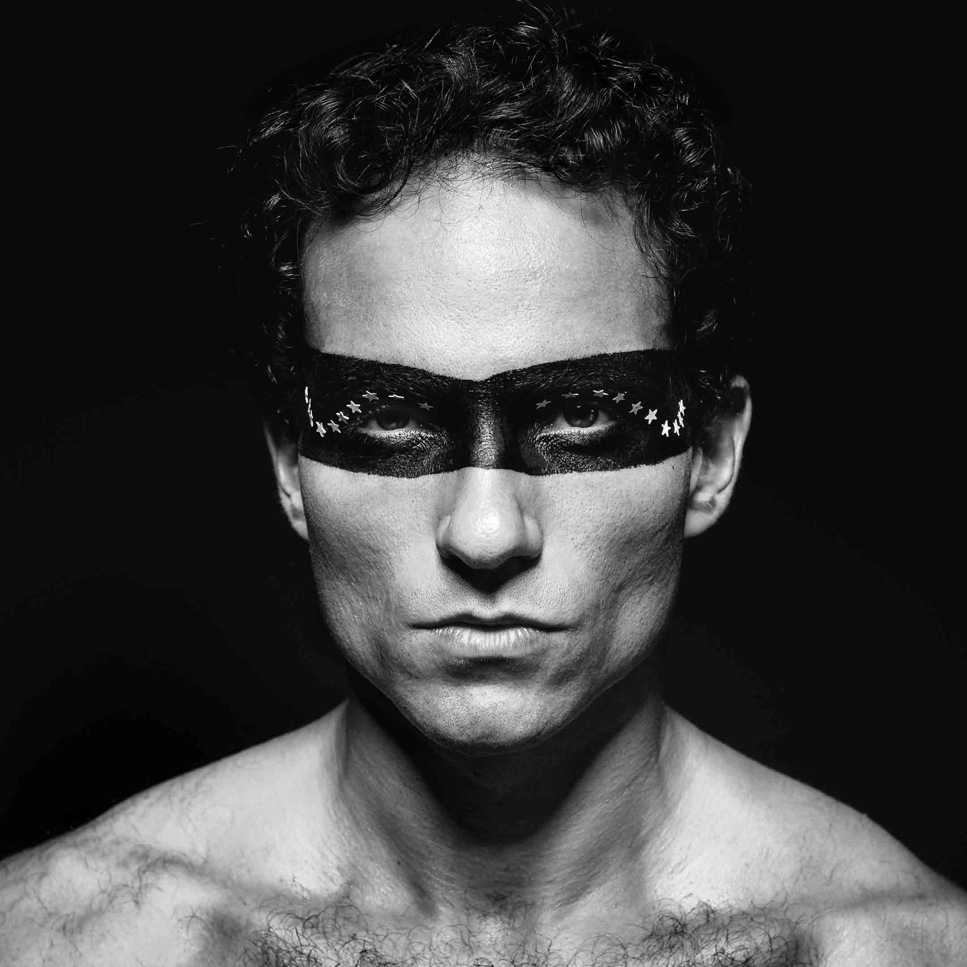 Instagram: @buzzdeedee