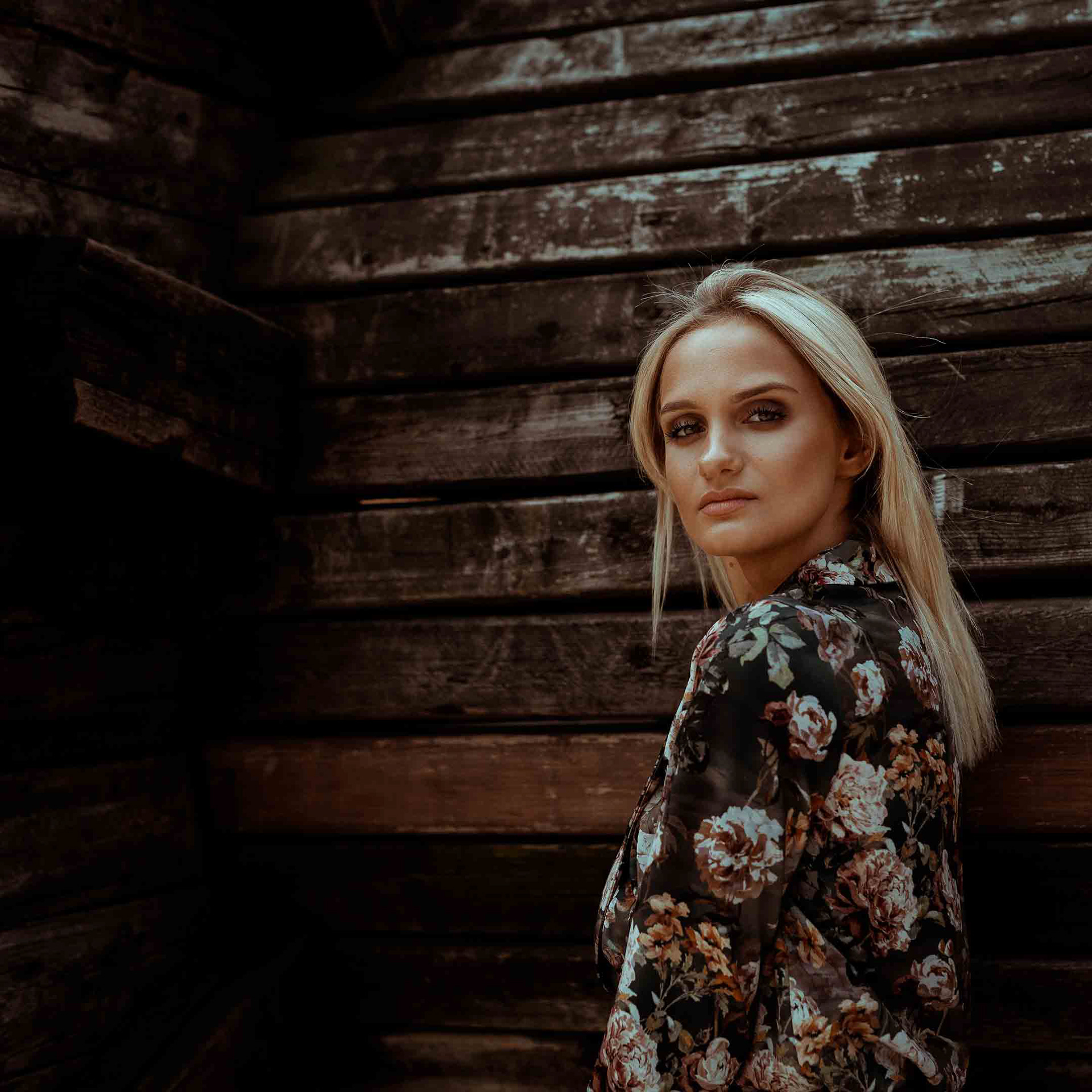 Instagram: @melaannie.4