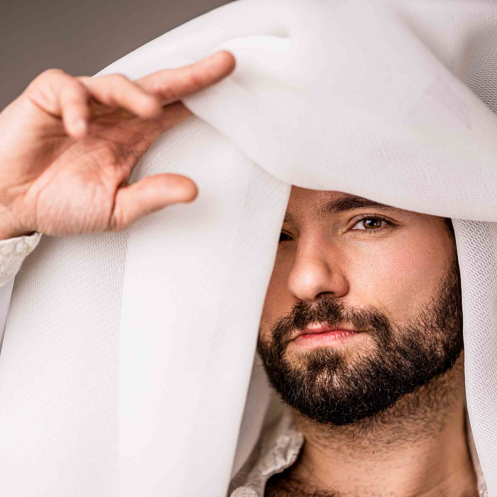 Instagram: @buzzdeedee