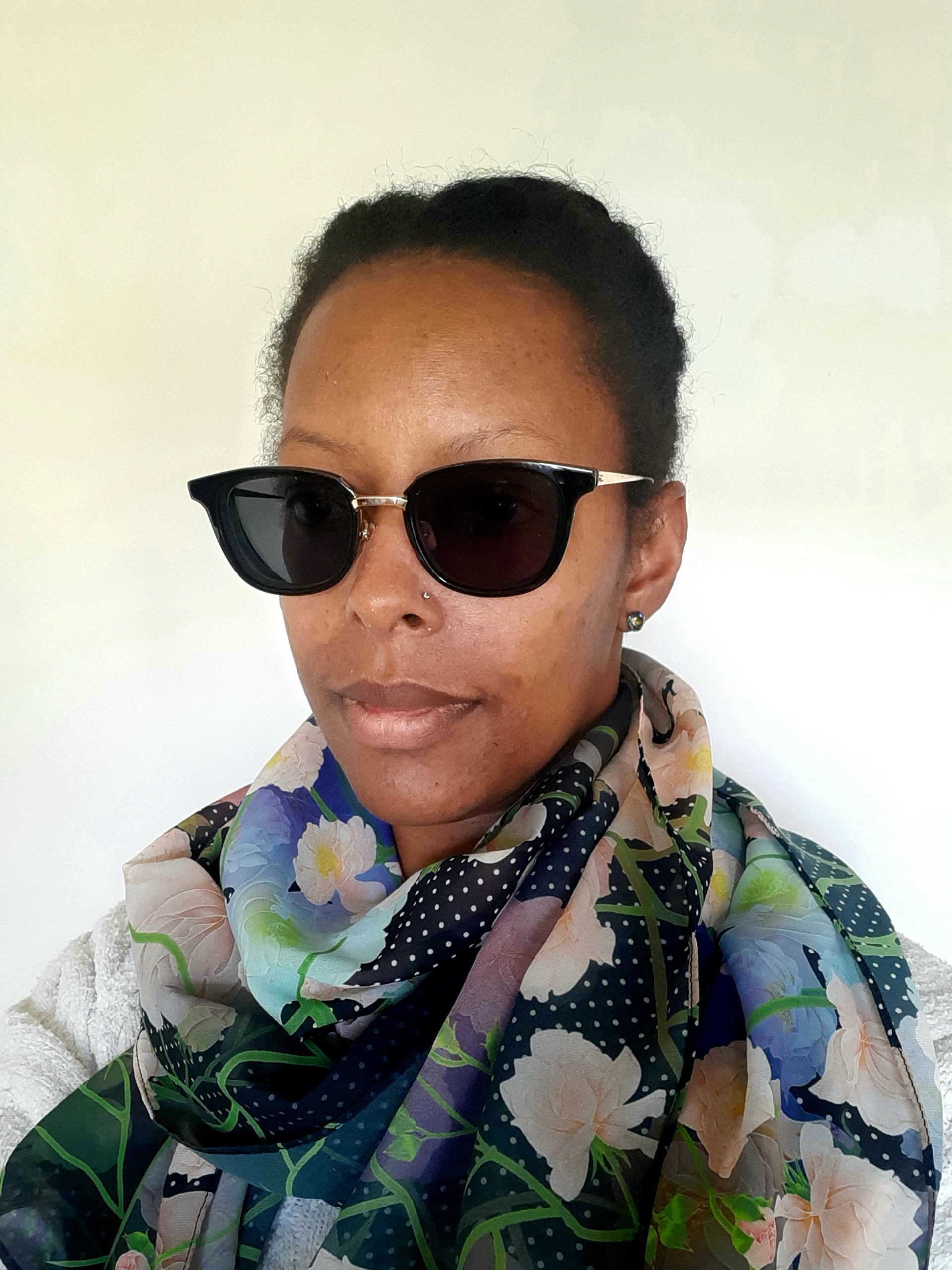 Powder Roses Scarf