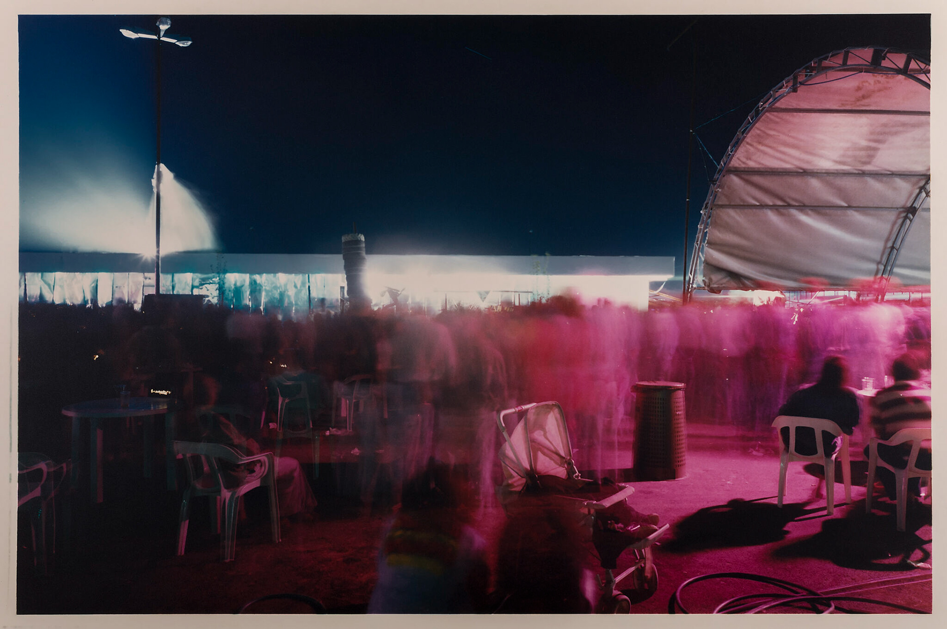 Fotografo artista. Progetto Ritrovi Notturni