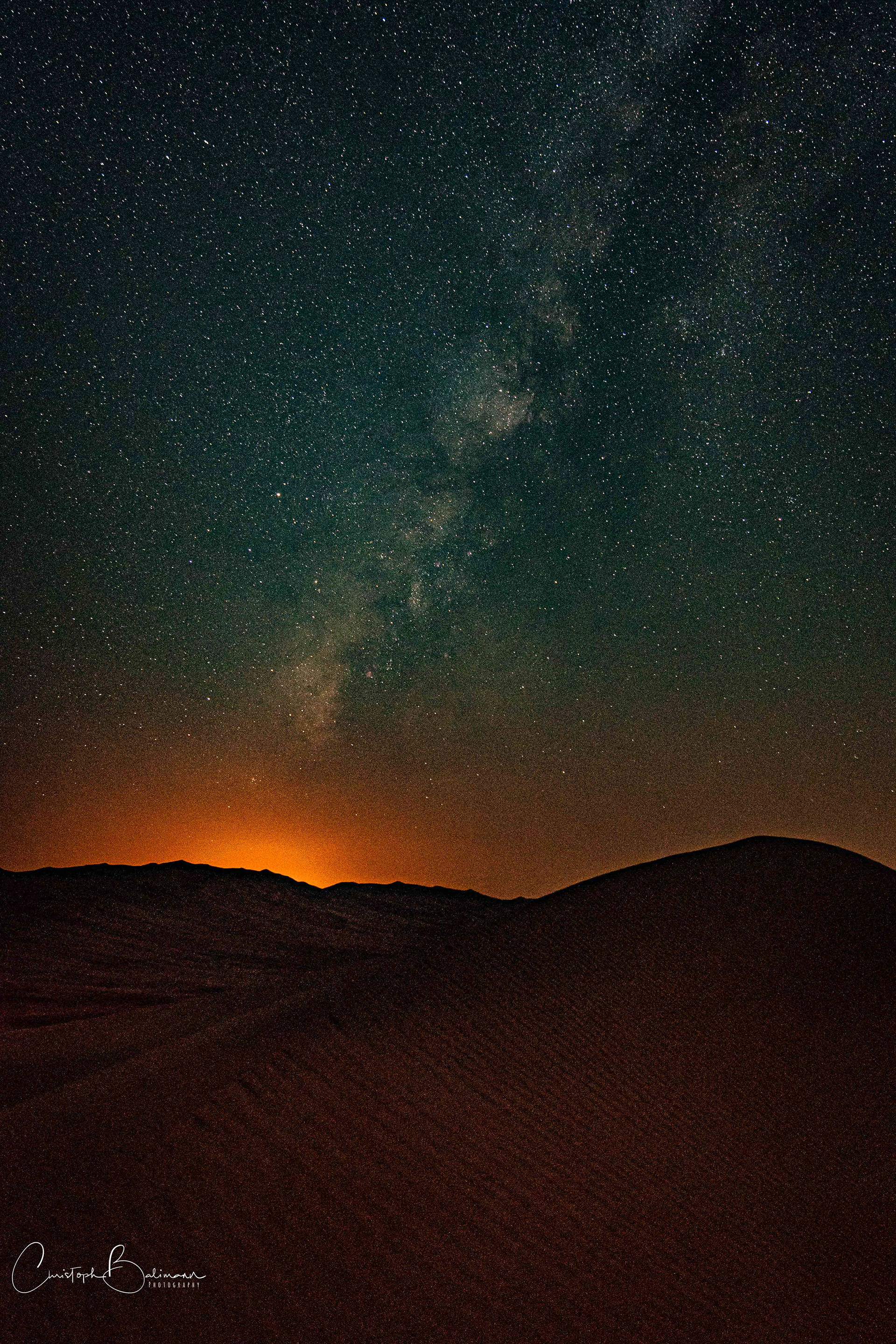 Milkyway over Desert Liwa