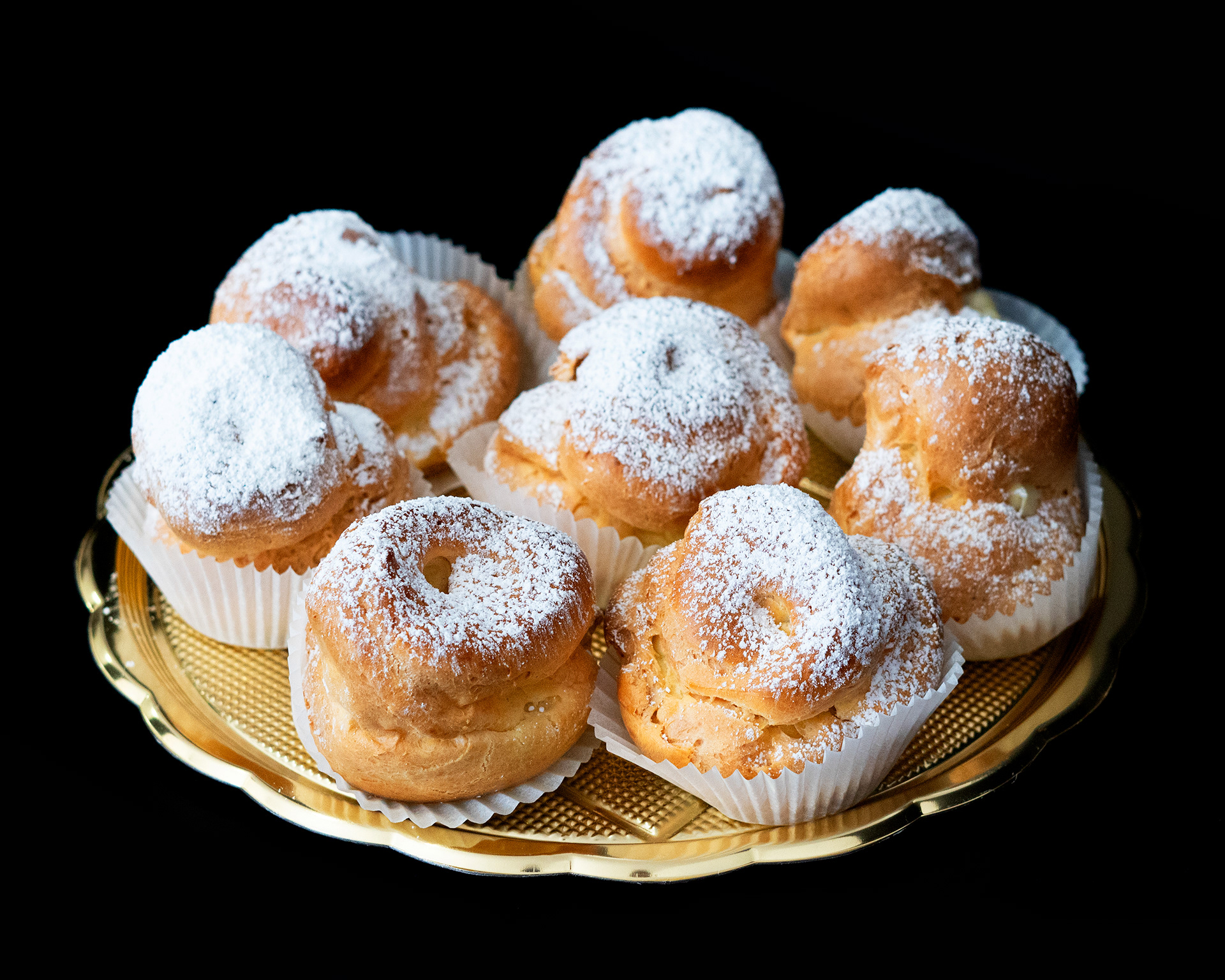 LARGE ECLAIRS