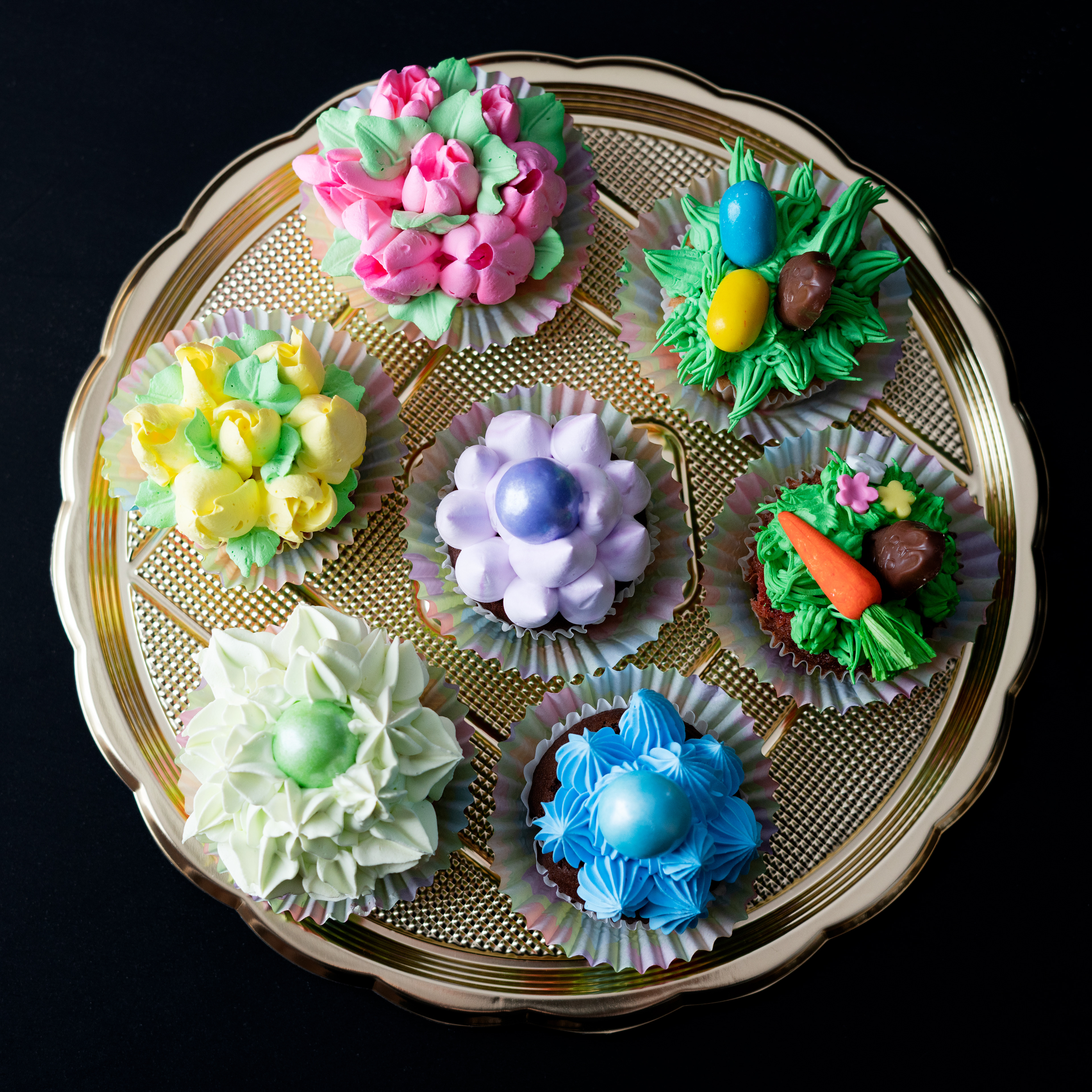 EASTER CUPCAKES
