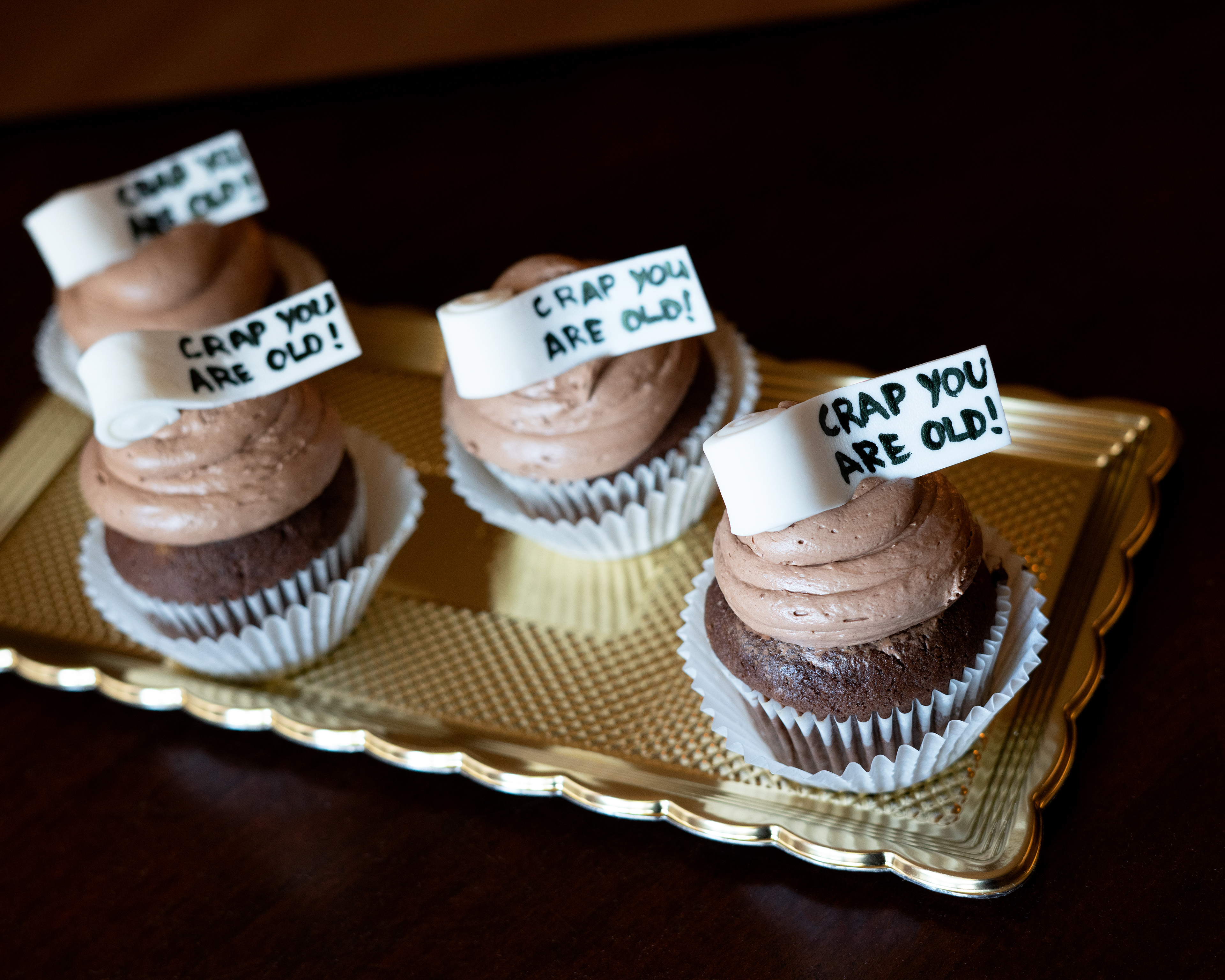 CUSTOM CHOCOLATE CUPCAKES