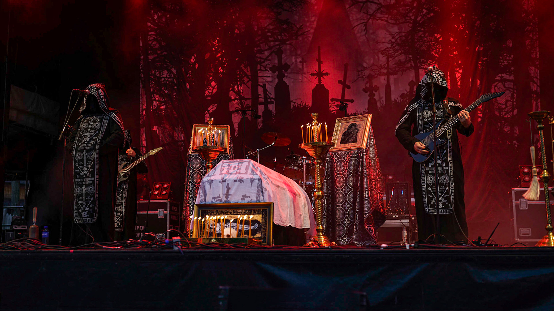 Batushka -1- (© Joakim Öberg/FlamesPhoto)