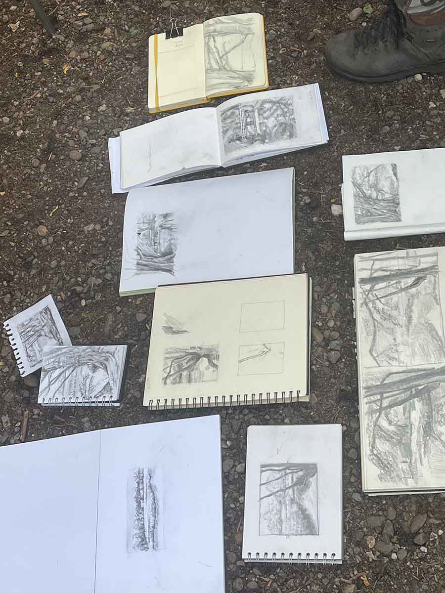 schetsen plein air in schetsboek