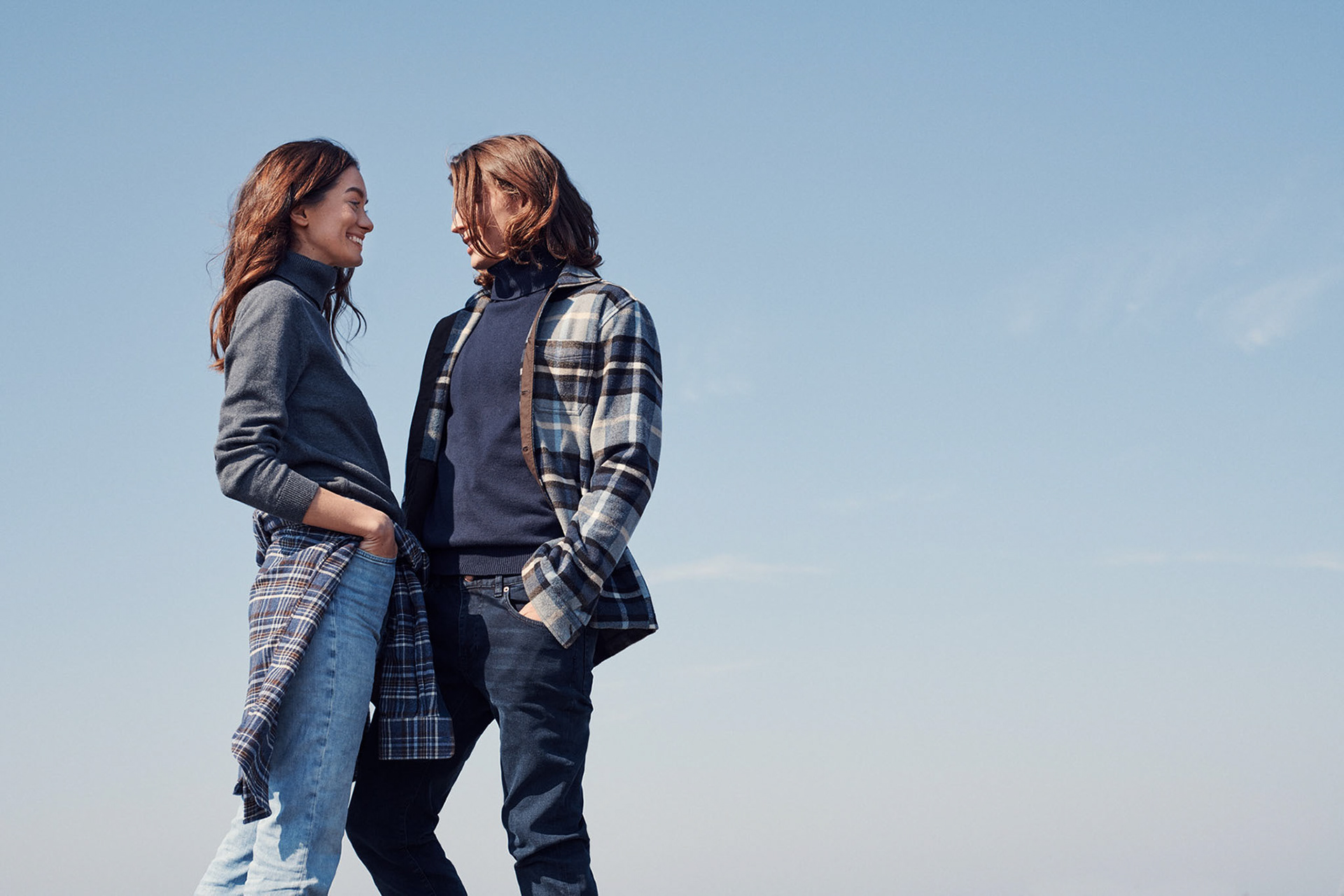 Modefotografering för klädmärket Boomerang. Lifestyle fotografering fotad i stockholms skärgård.