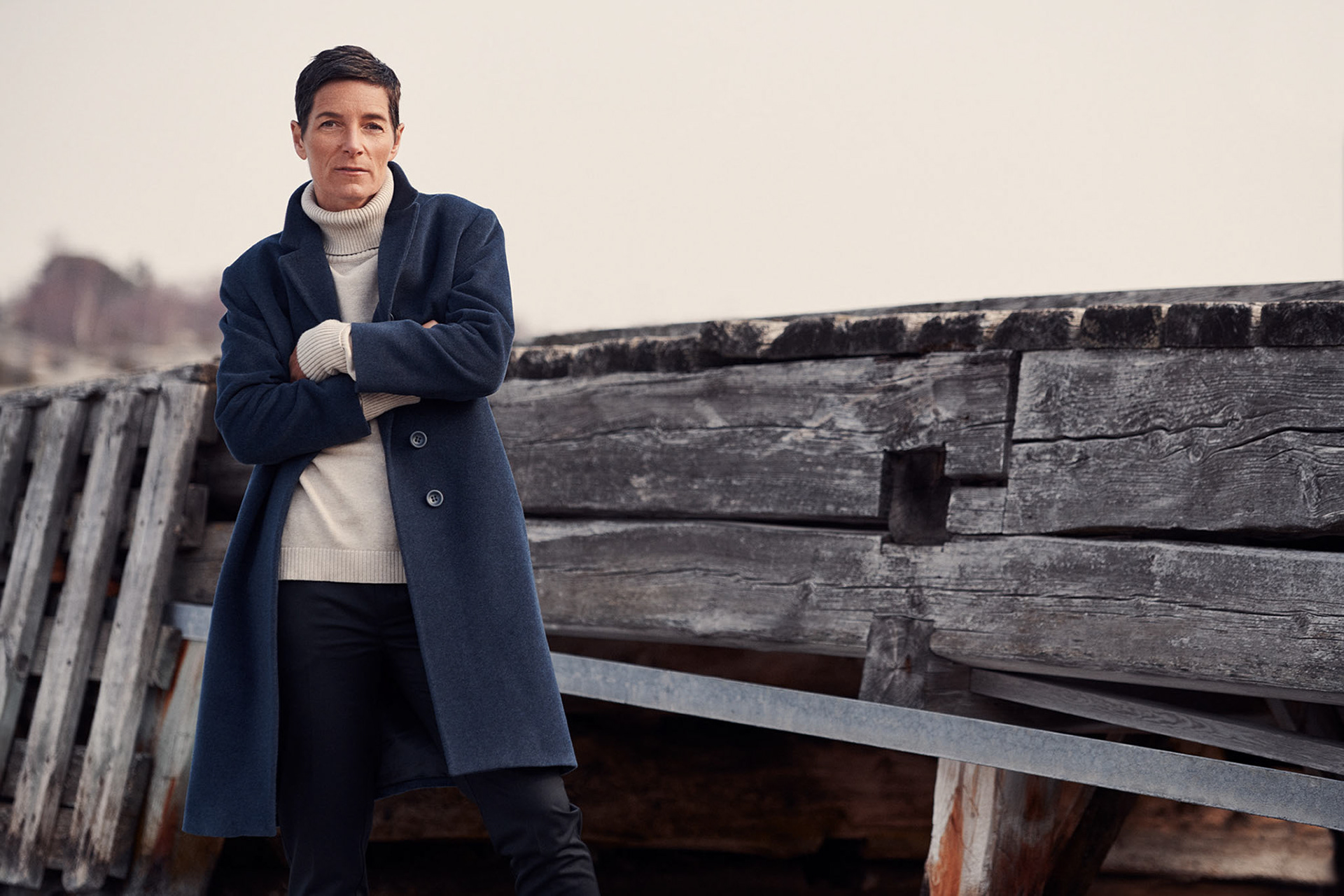 Modefotografering för klädmärket Boomerang. Lifestyle fotografering fotad i stockholms skärgård.