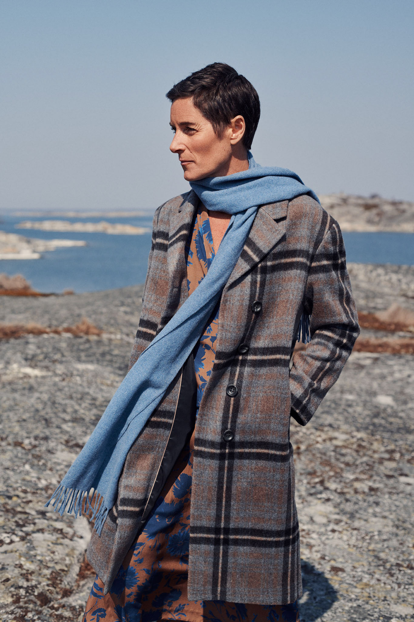 Modefotografering för klädmärket Boomerang. Lifestyle fotografering fotad i stockholms skärgård.