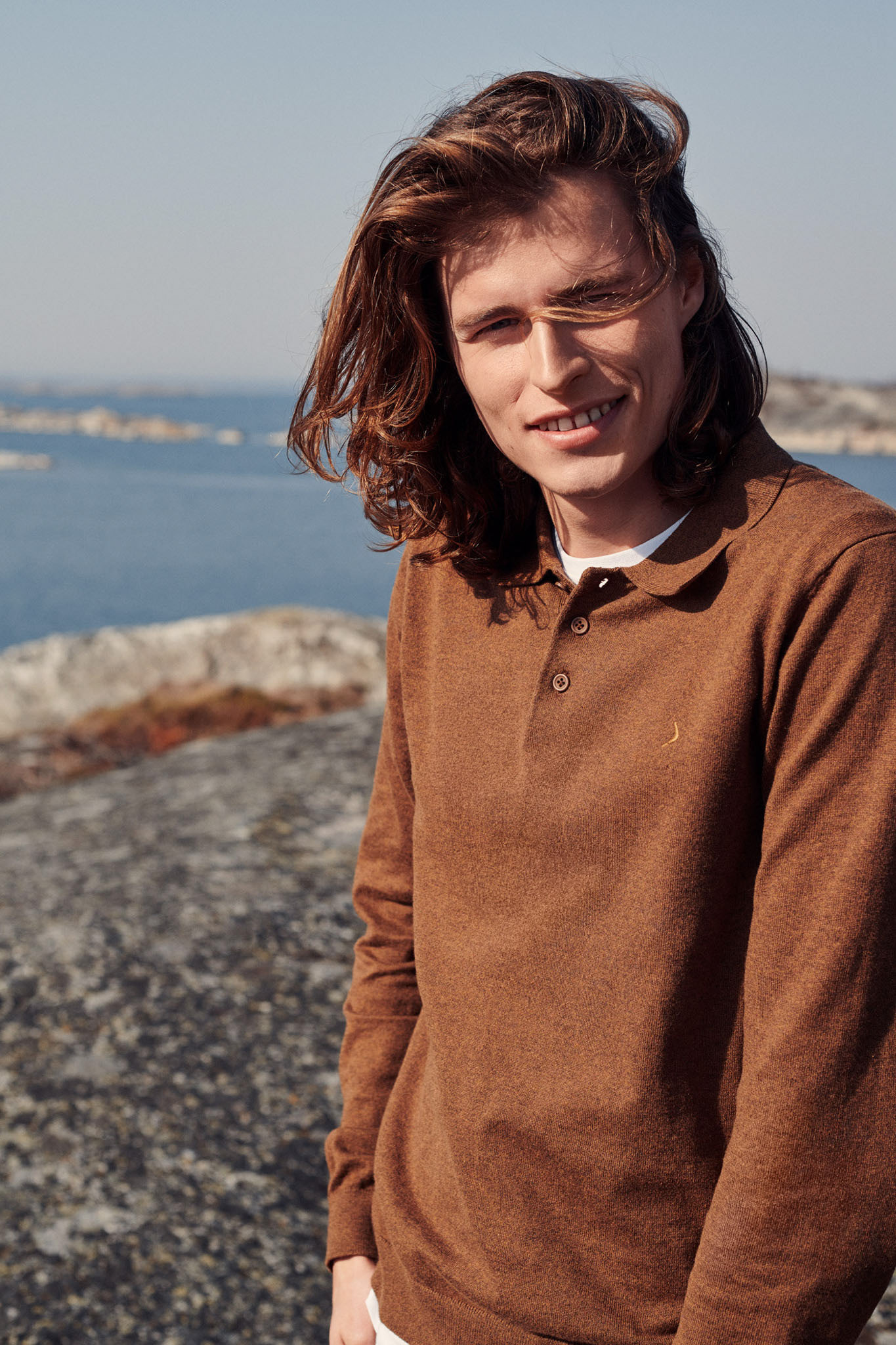 Modefotografering för klädmärket Boomerang. Lifestyle fotografering fotad i stockholms skärgård.