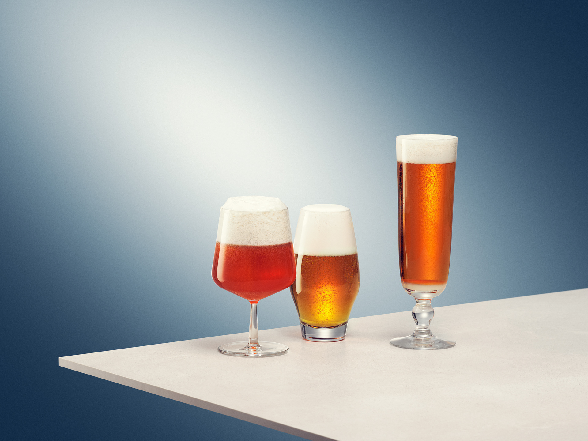 Produktfotografering med fokus på detaljer och framhäva produkten. Professionellt ljussatt och stilrent komponerade bilder som lyfter fram kvalitet och design