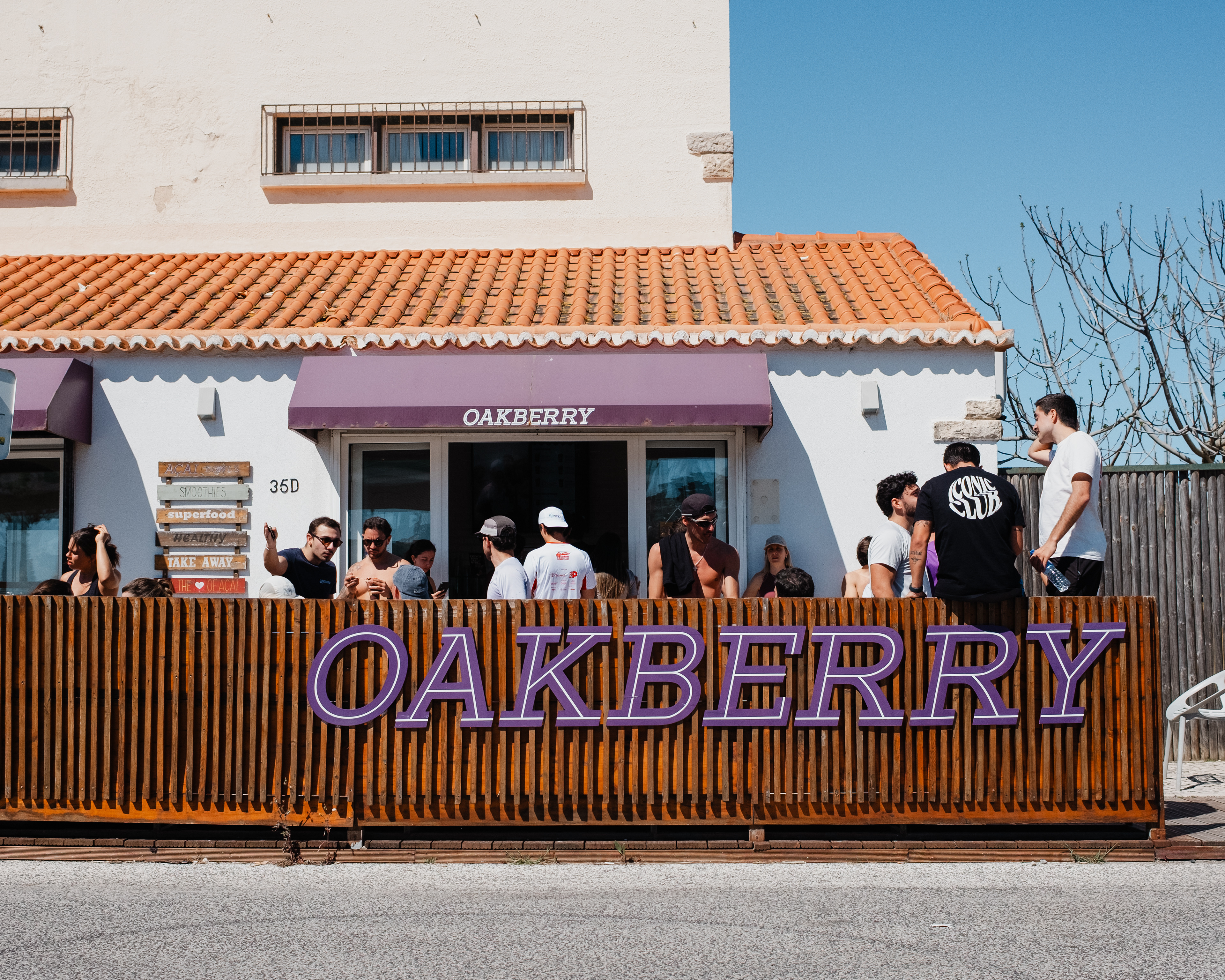 SEA RUN CLUB X OAKBERRY